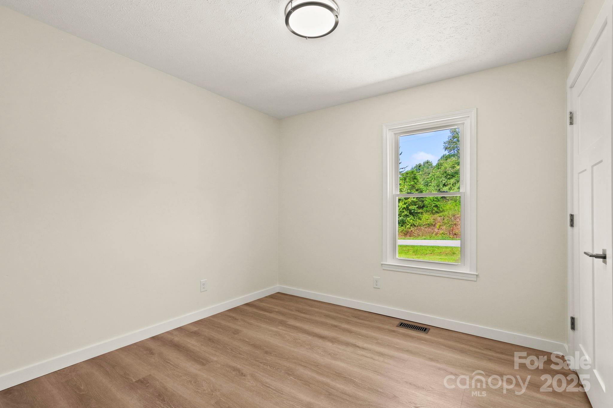4374 Calico Road