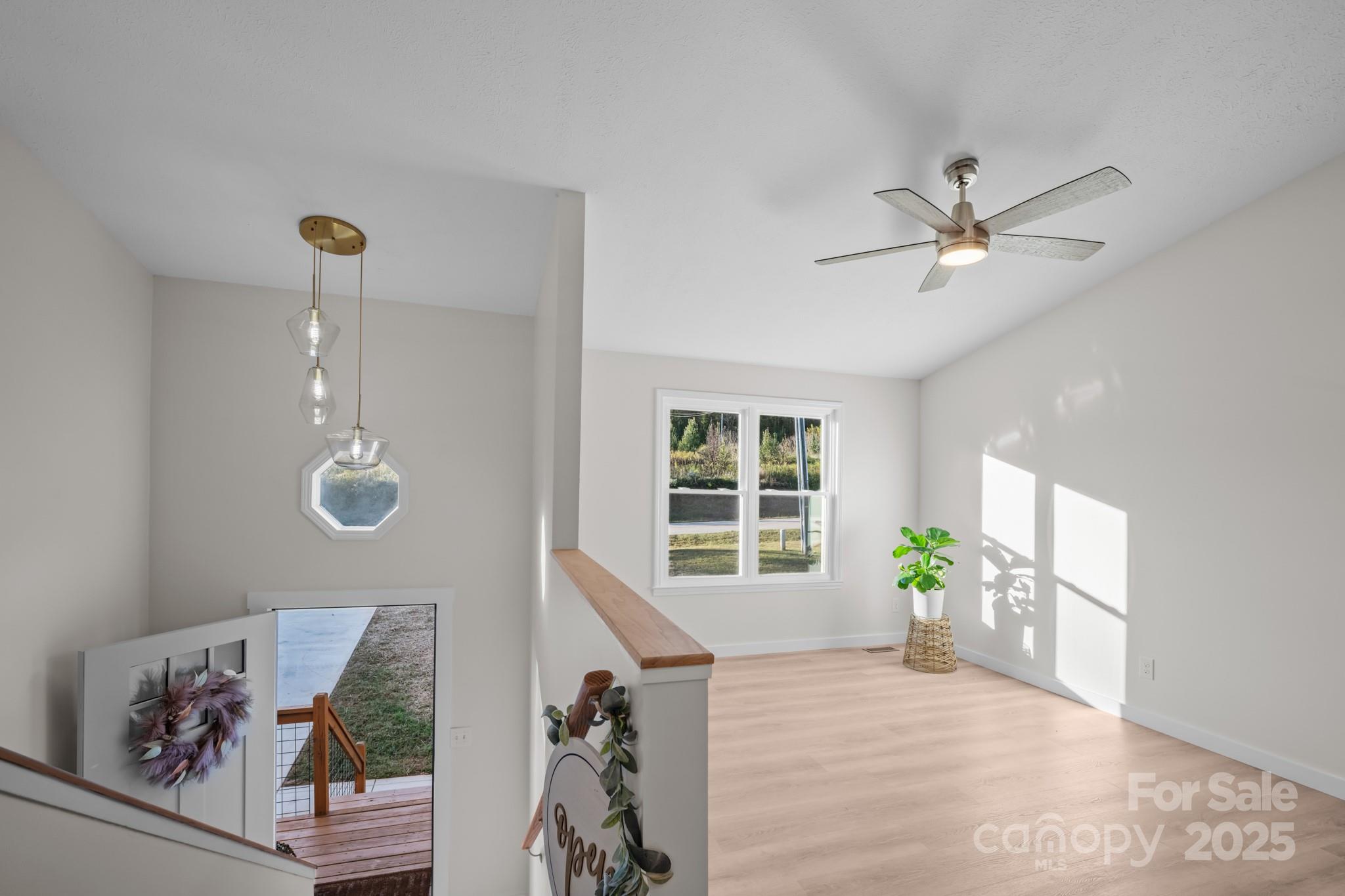 4374 Calico Road