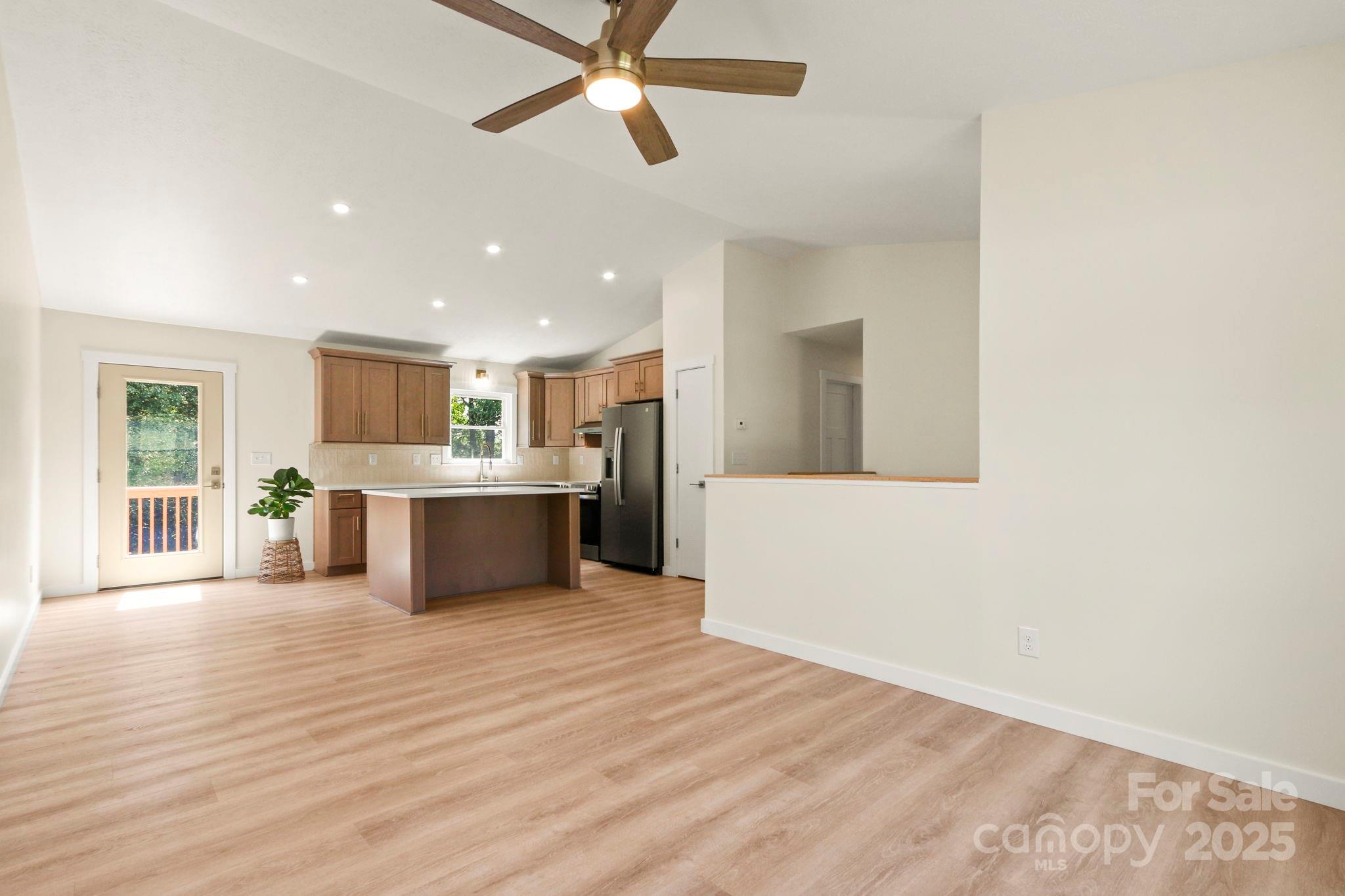 4374 Calico Road
