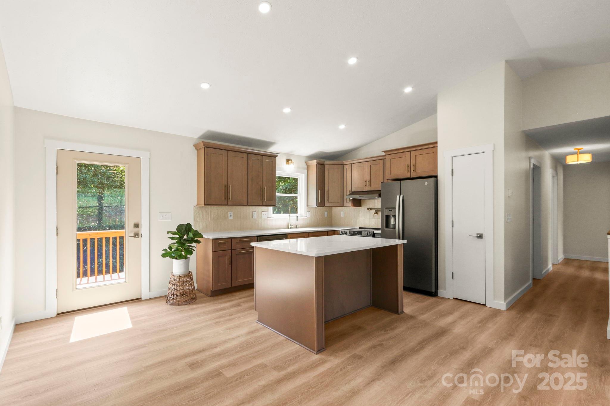 4374 Calico Road
