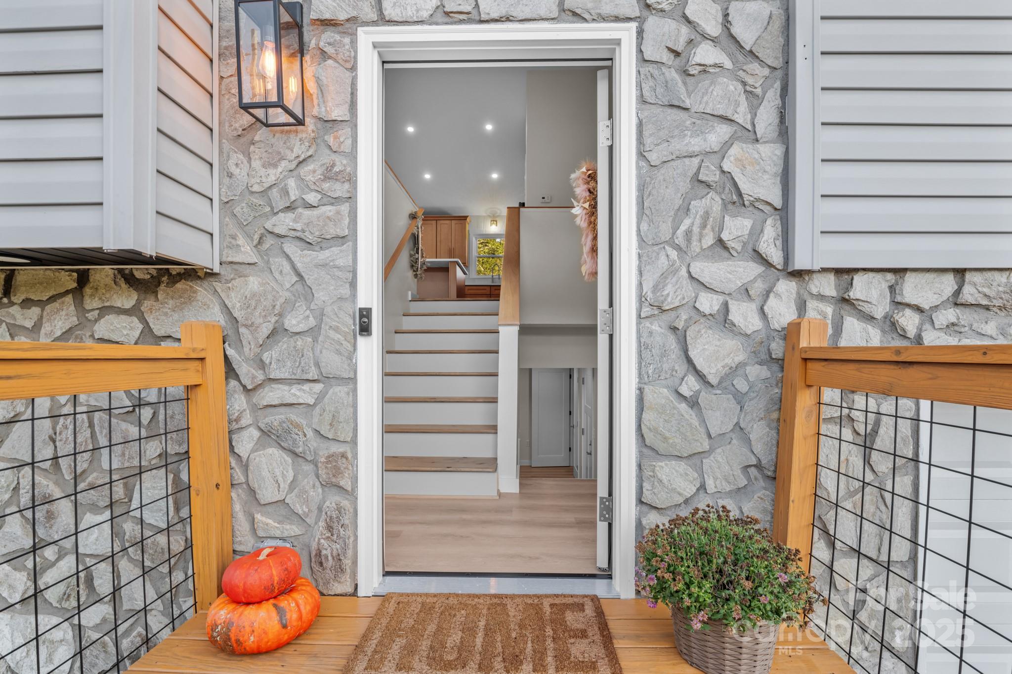 4374 Calico Road