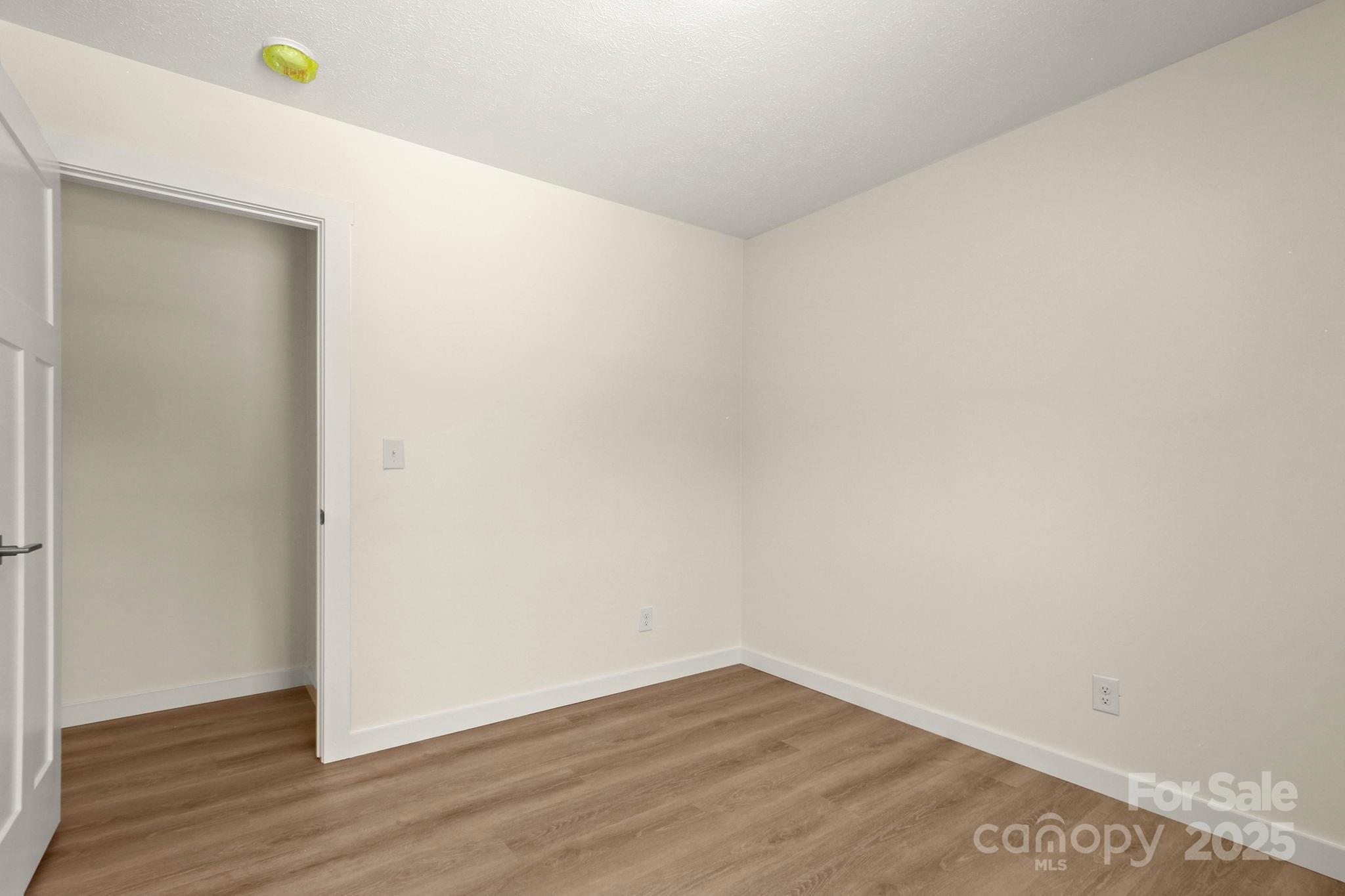 4374 Calico Road