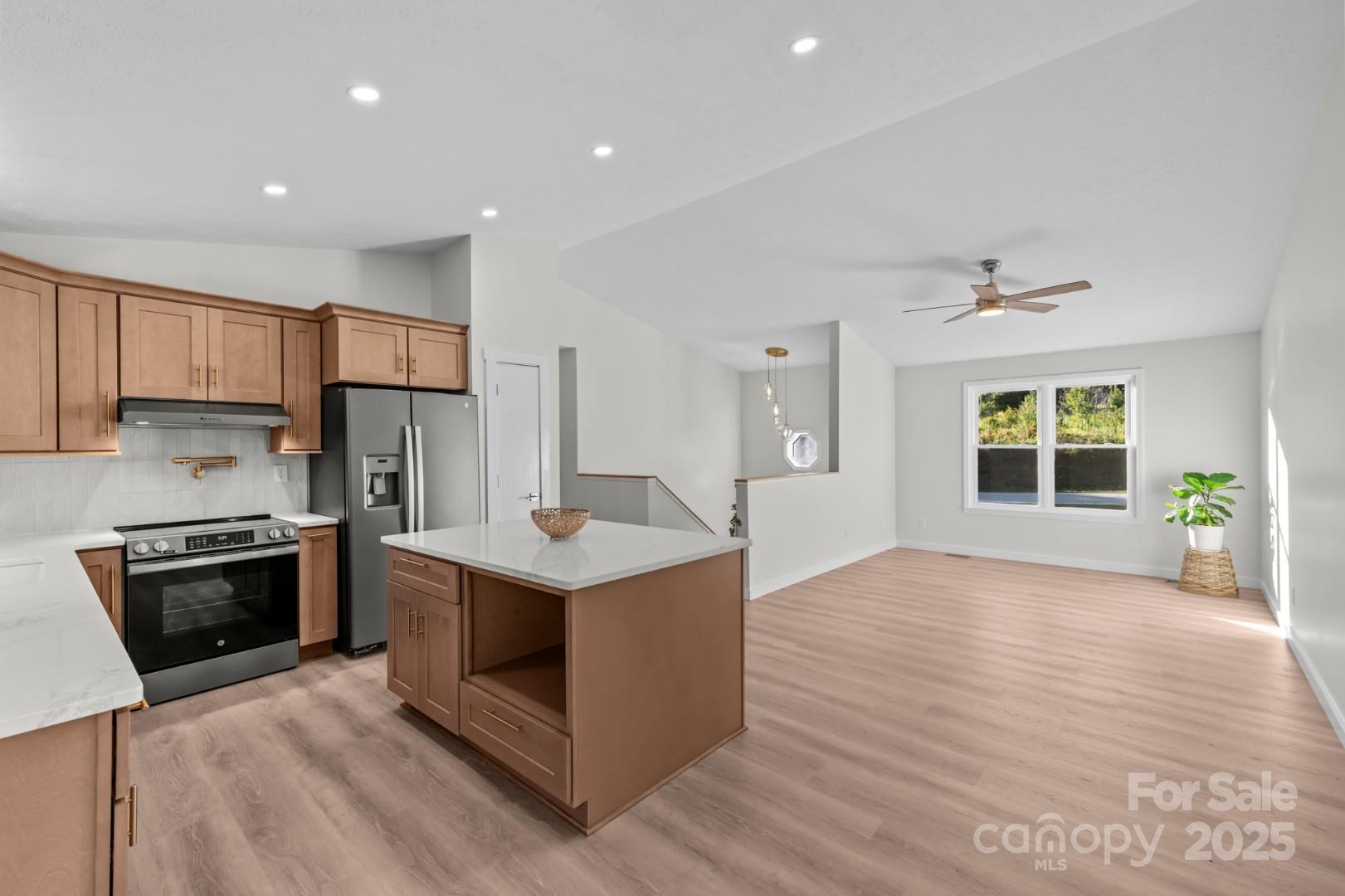 4374 Calico Road