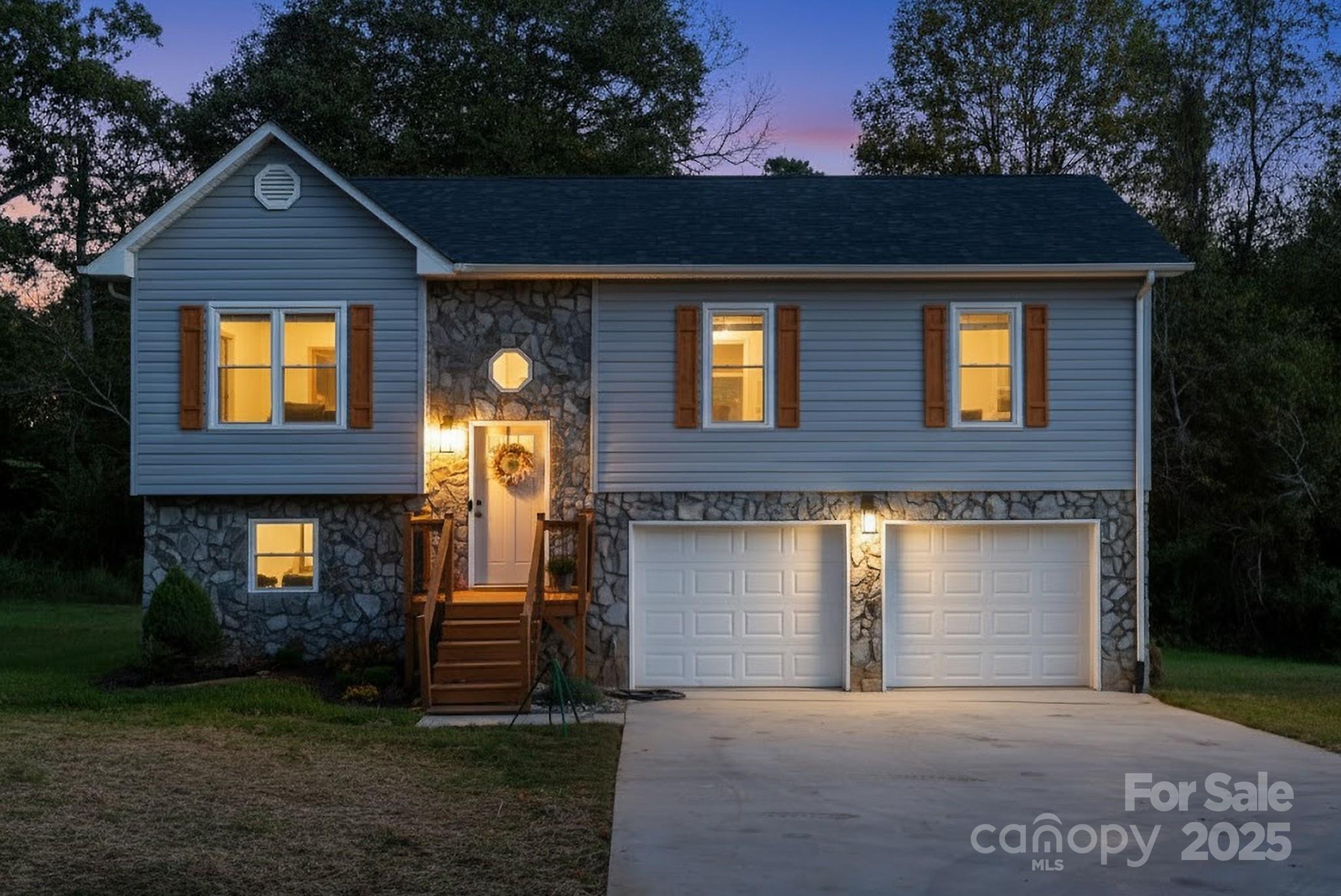 4374 Calico Road