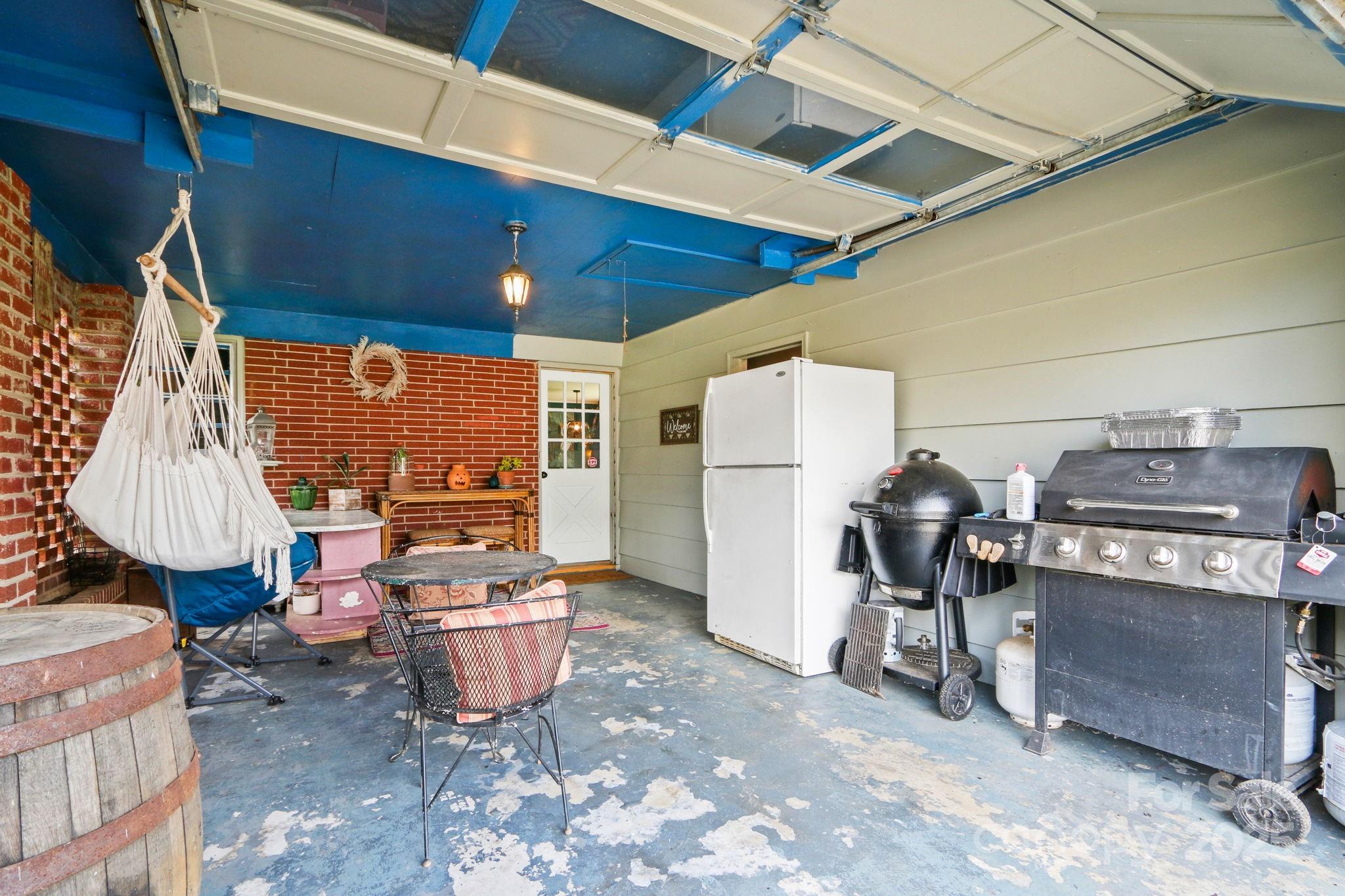 4913 Friendly Drive