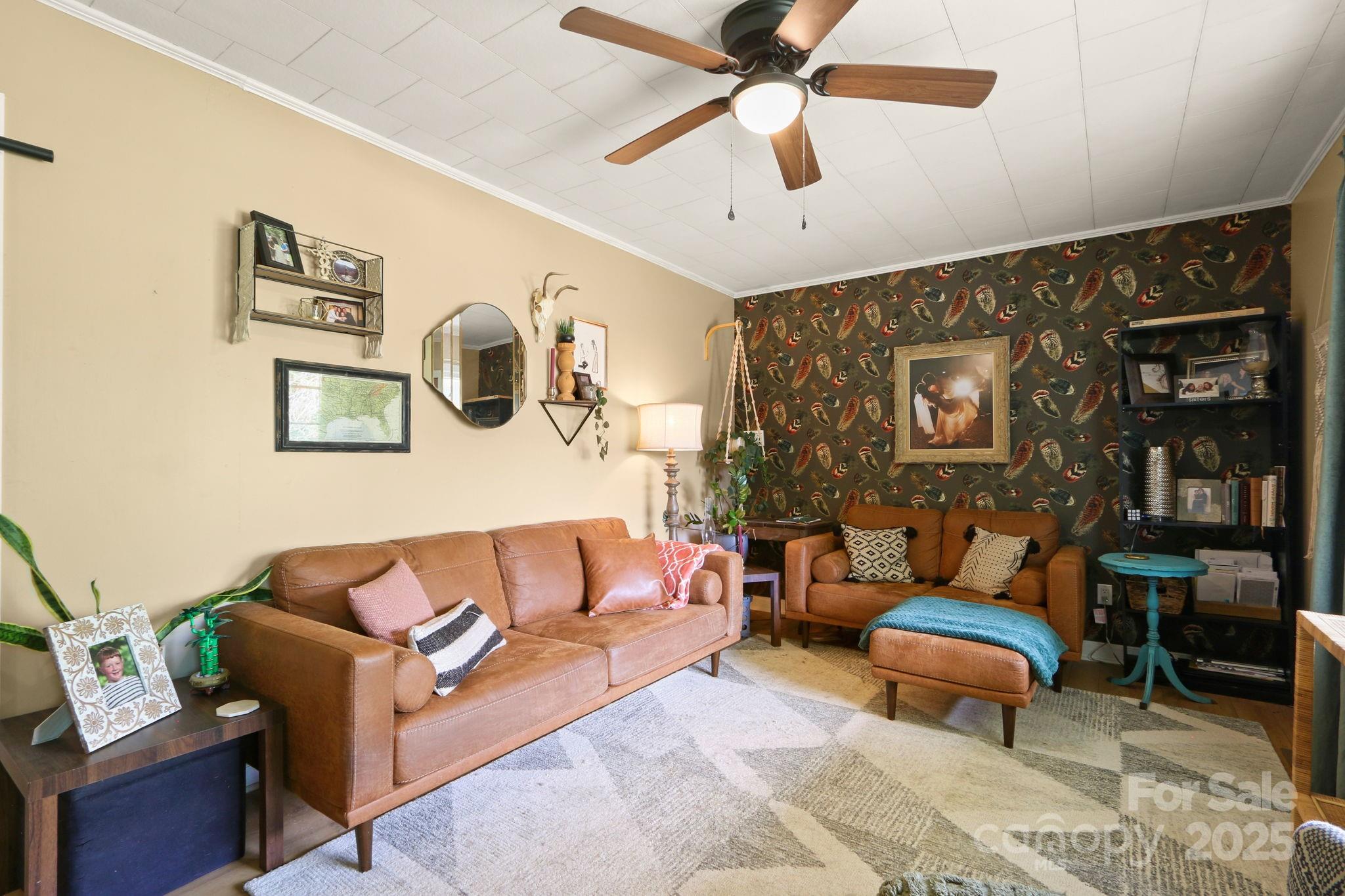 4913 Friendly Drive