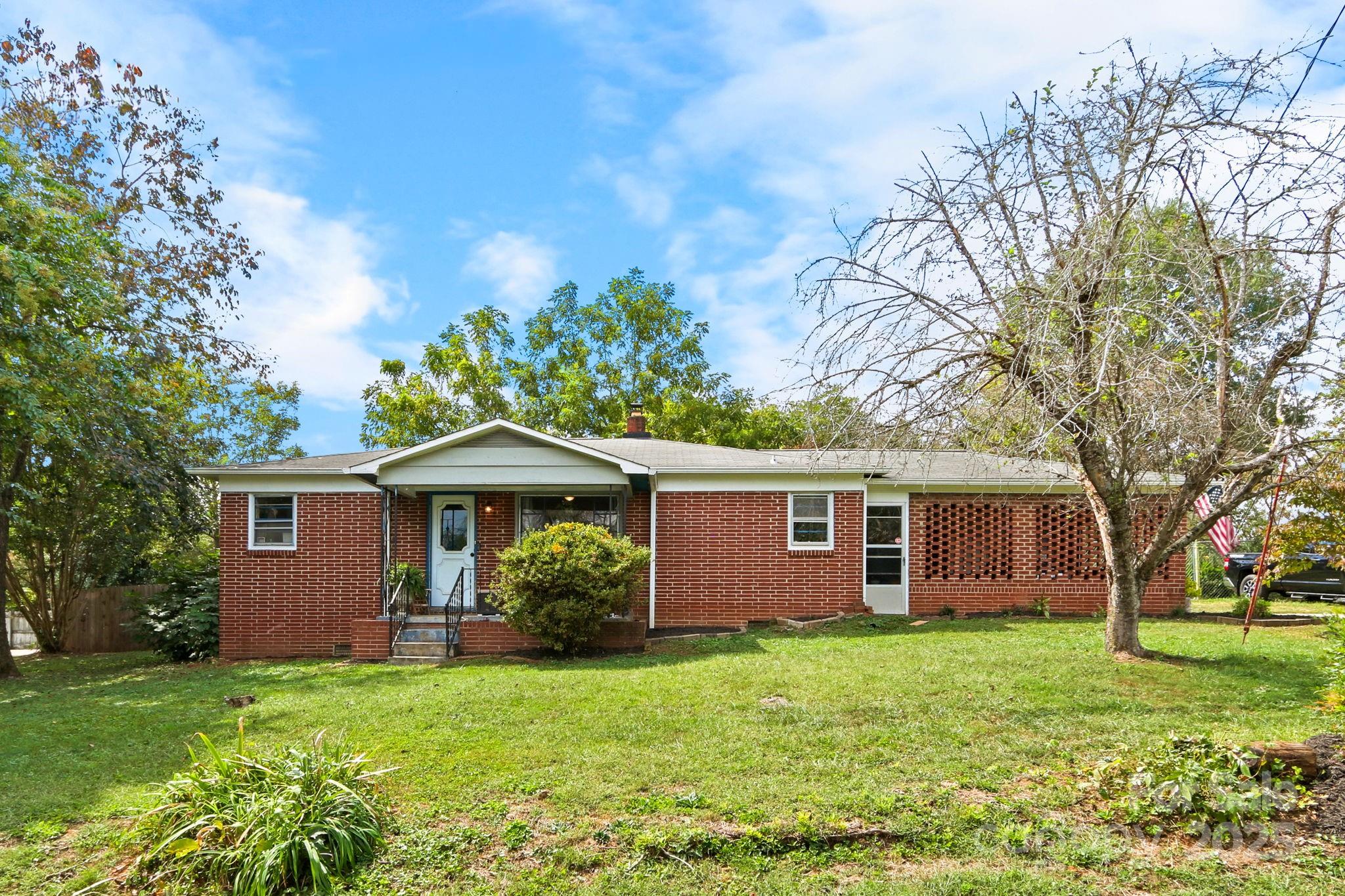 4913 Friendly Drive