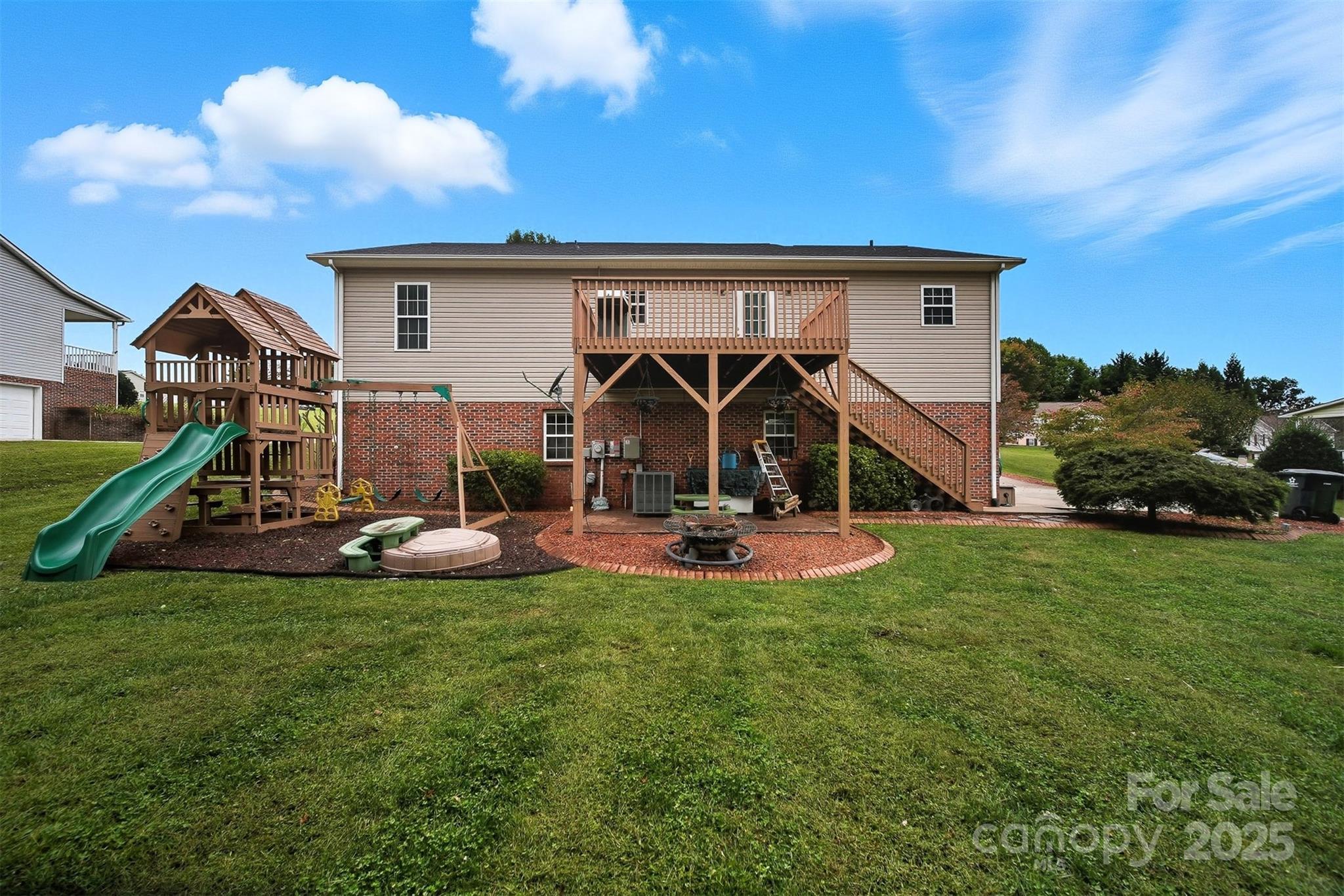102 Cliffwood Drive