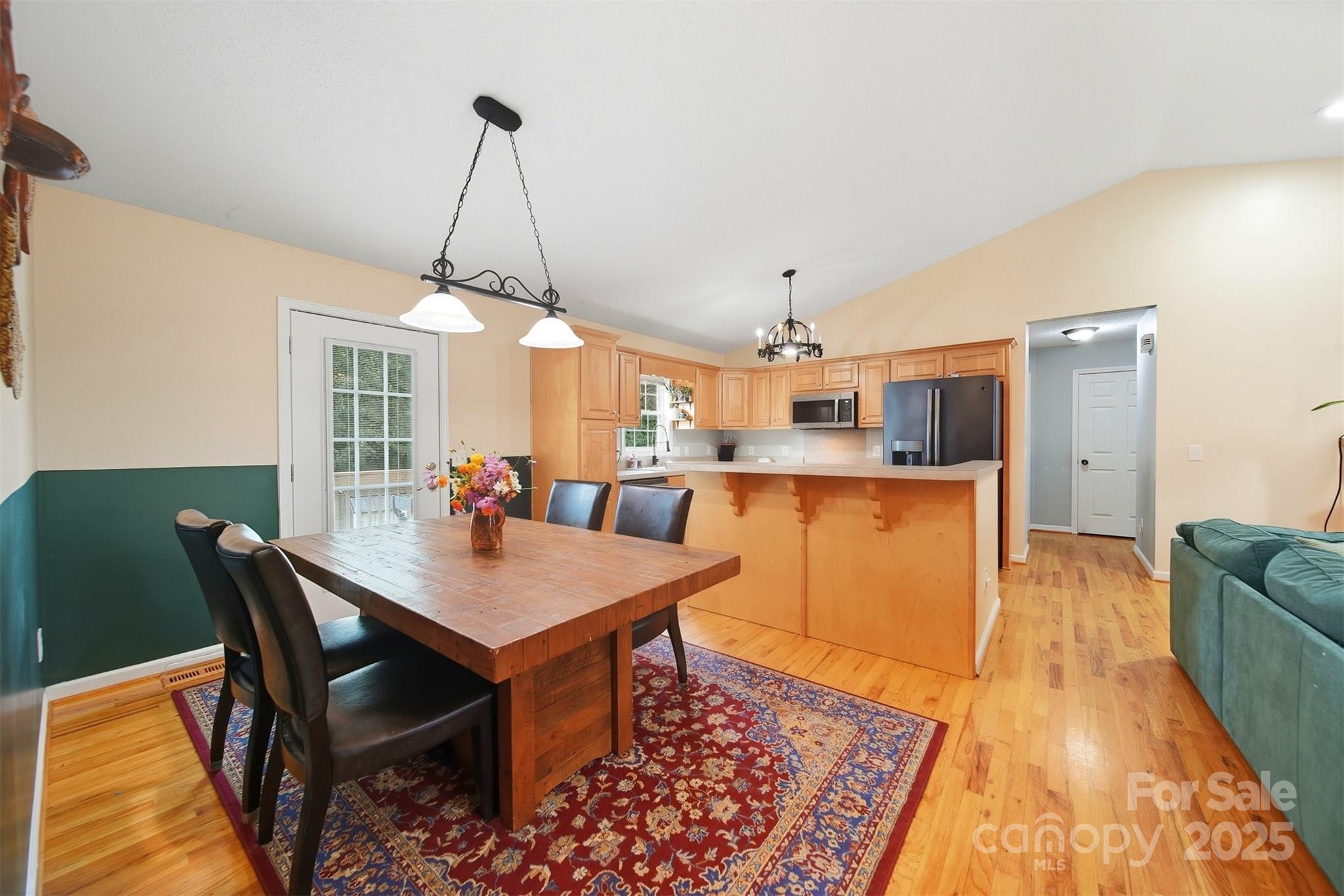 102 Cliffwood Drive