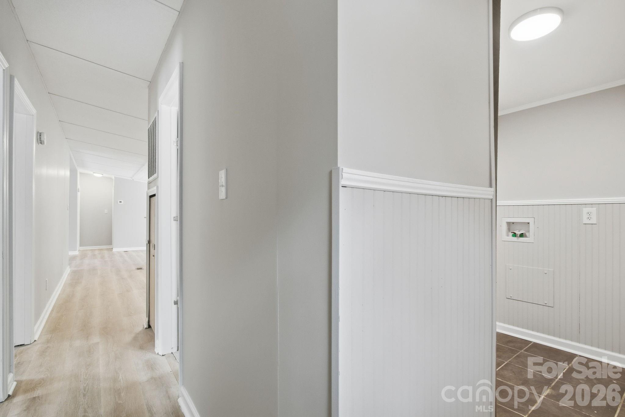 517 Ridgeway Place SW