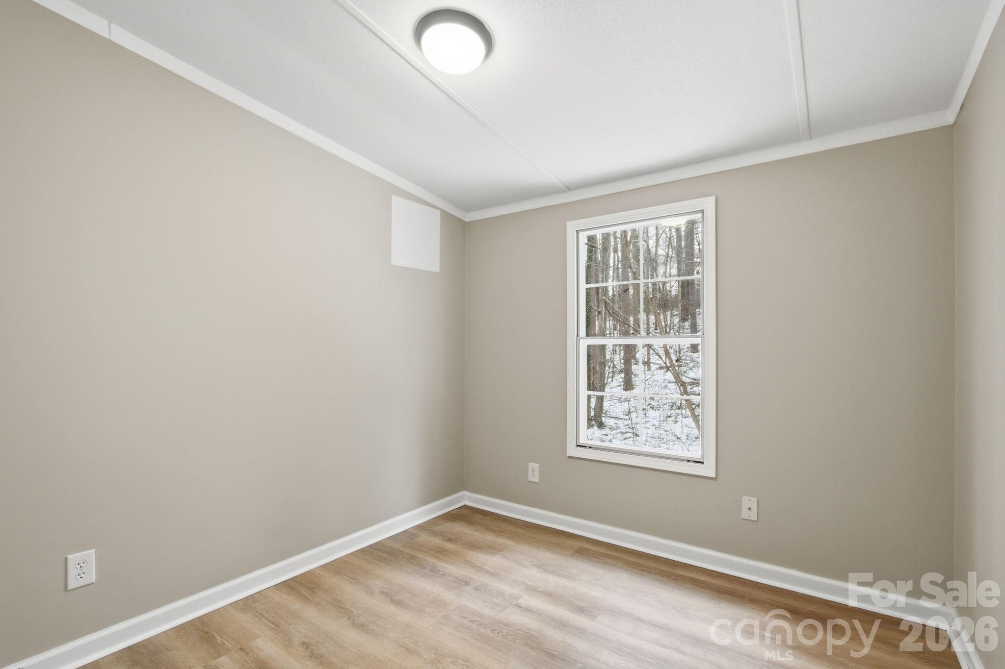 517 Ridgeway Place SW