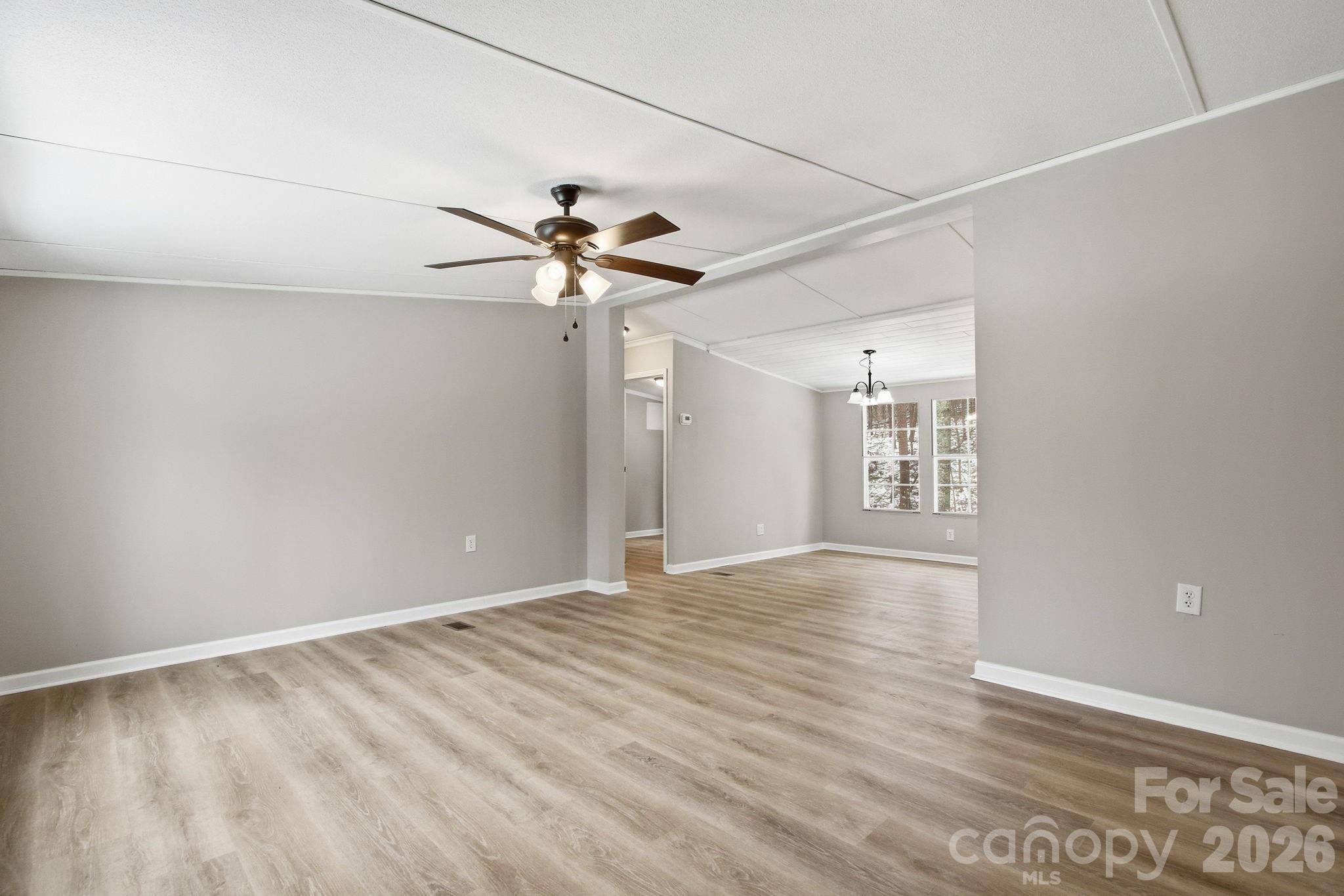 517 Ridgeway Place SW