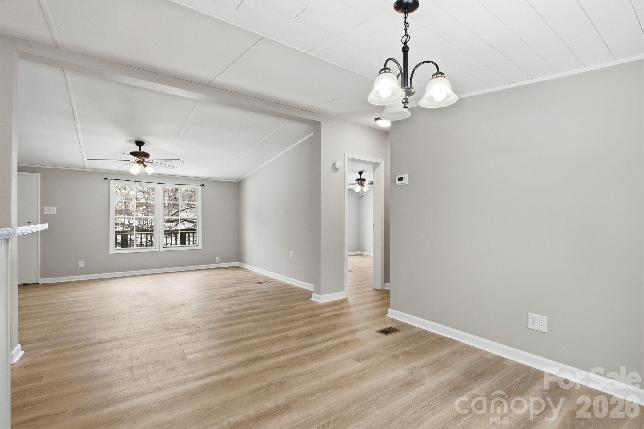 517 Ridgeway Place SW