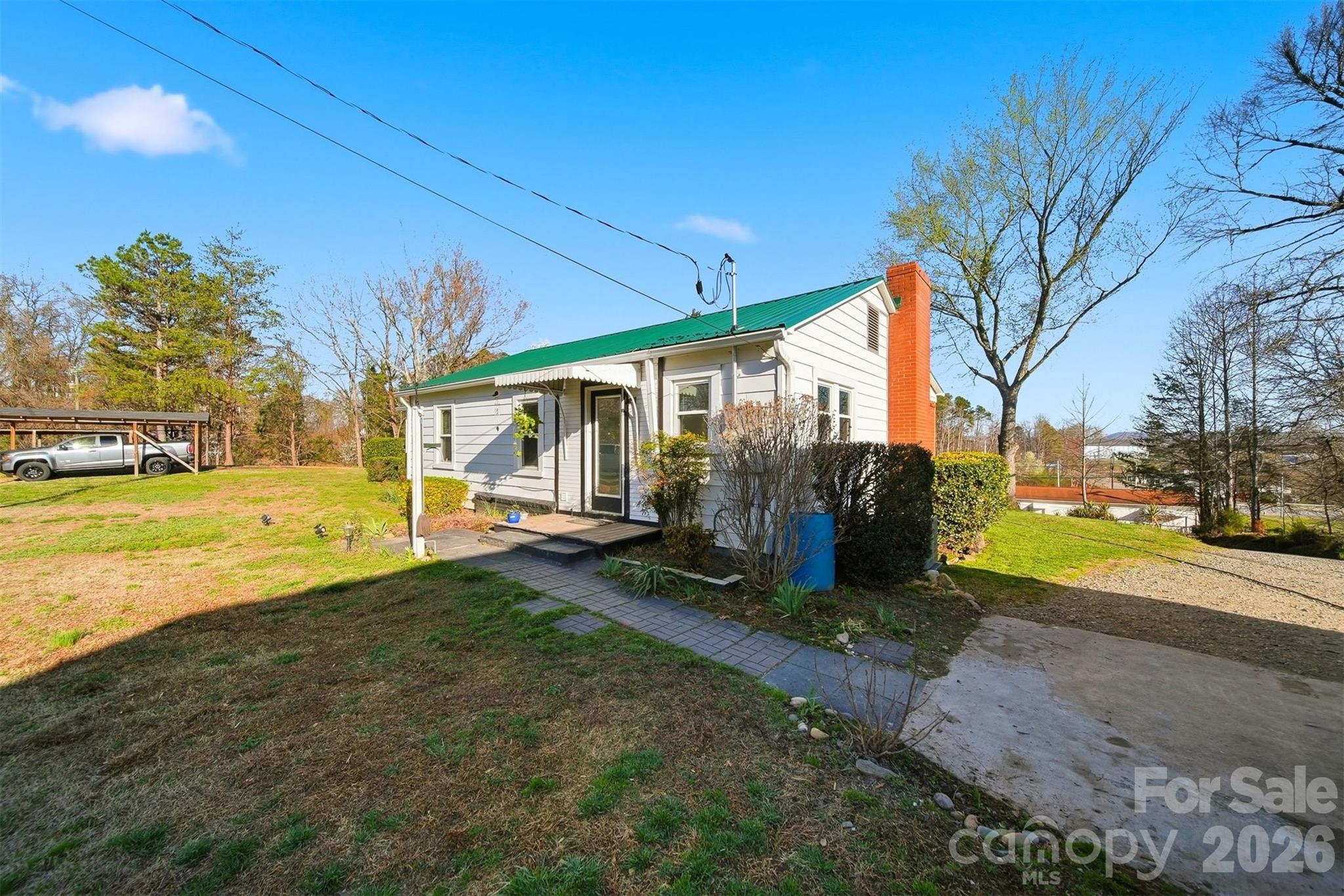 1406 Walt Arney Road SW