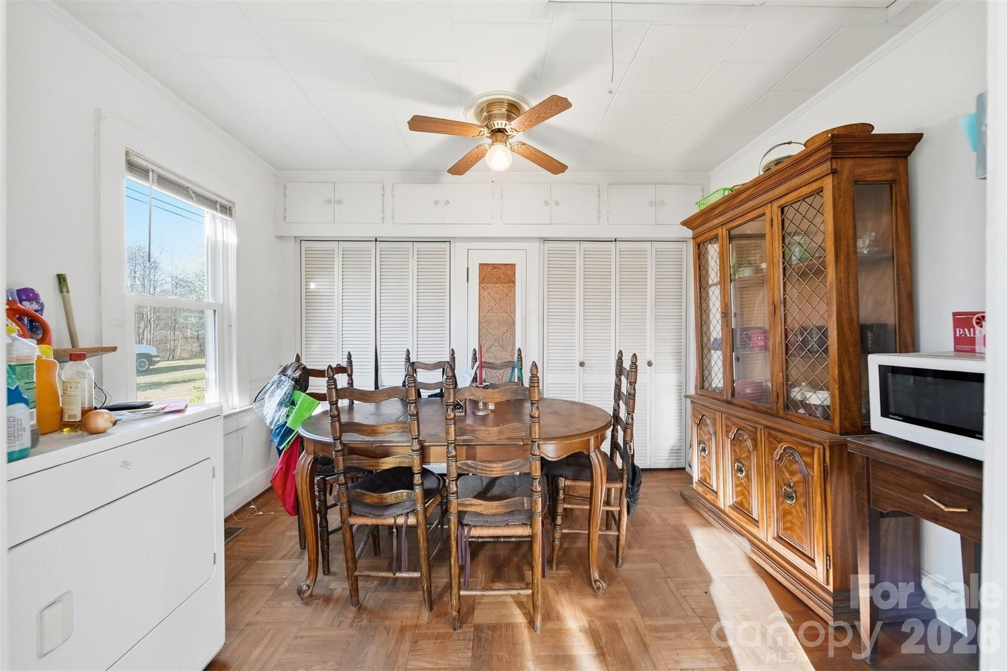 1406 Walt Arney Road SW