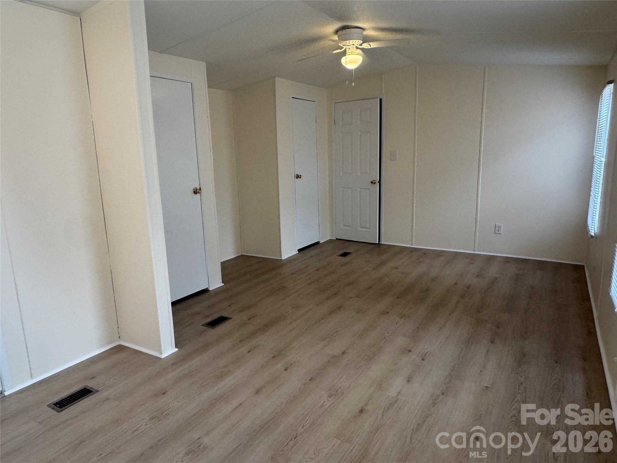 4861 Heavenly Lane
