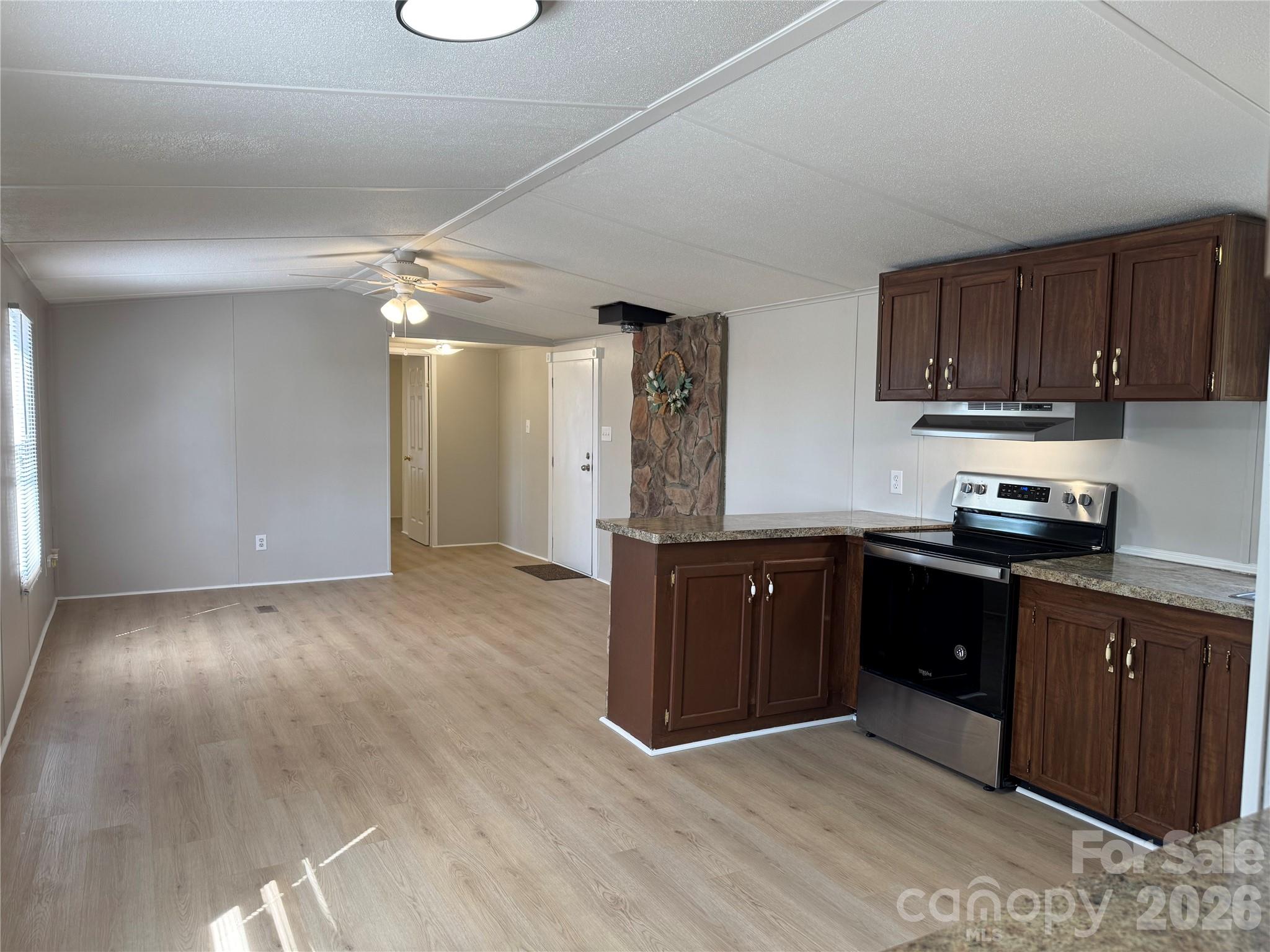 4861 Heavenly Lane