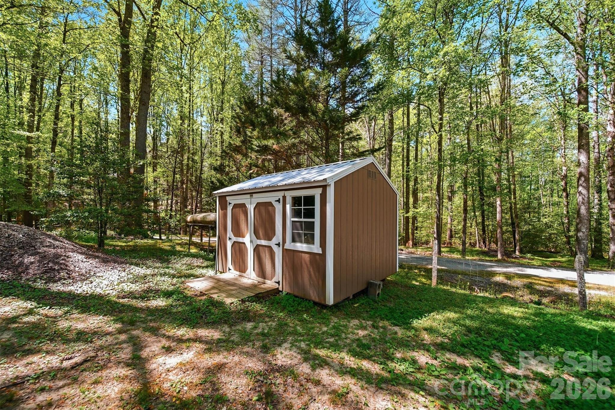 3441 Spencer Heights Place