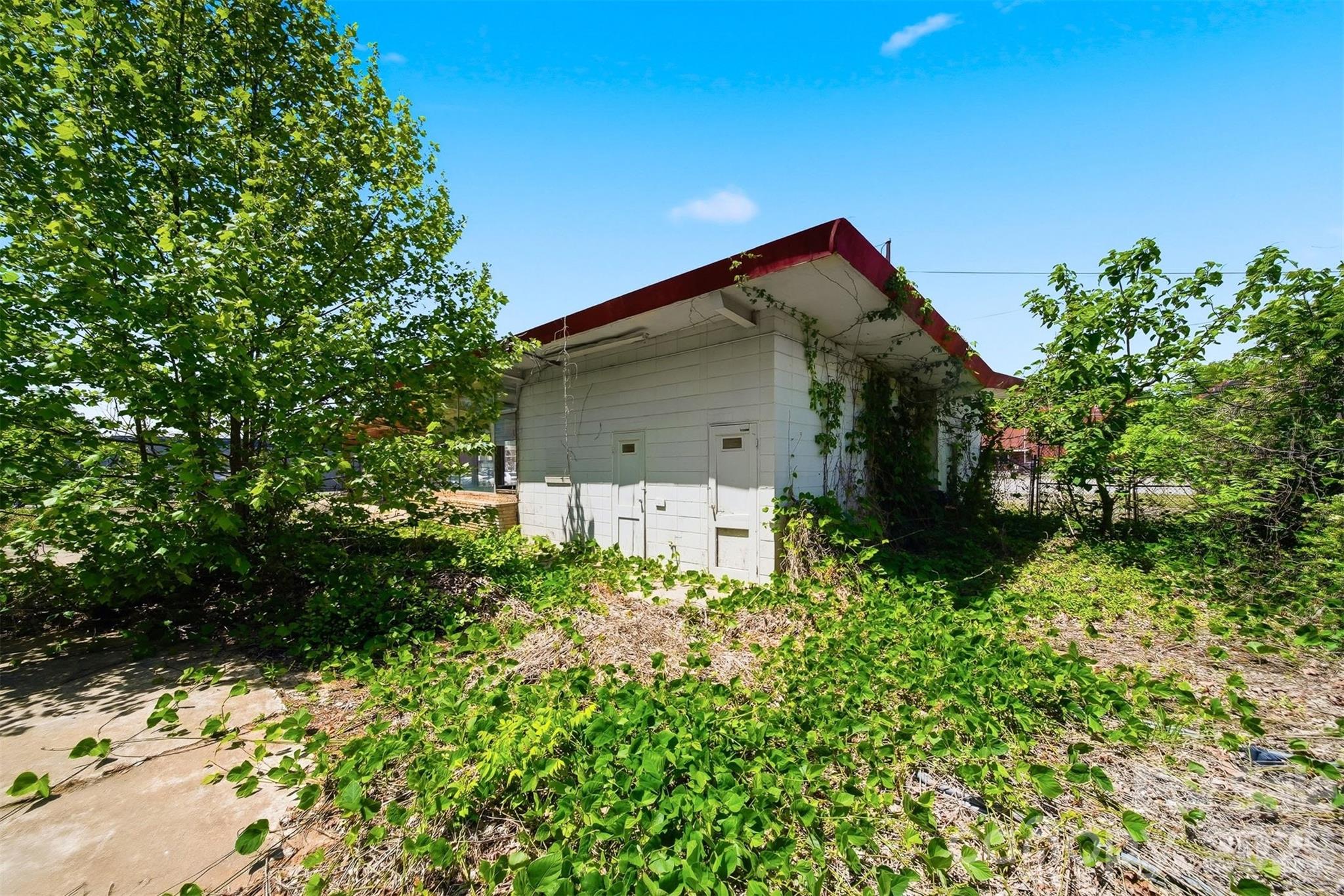 1425 Morganton Boulevard SW