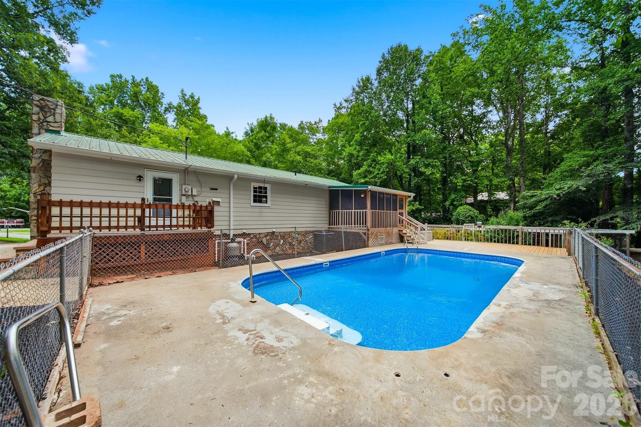 408 Birch Circle Drive