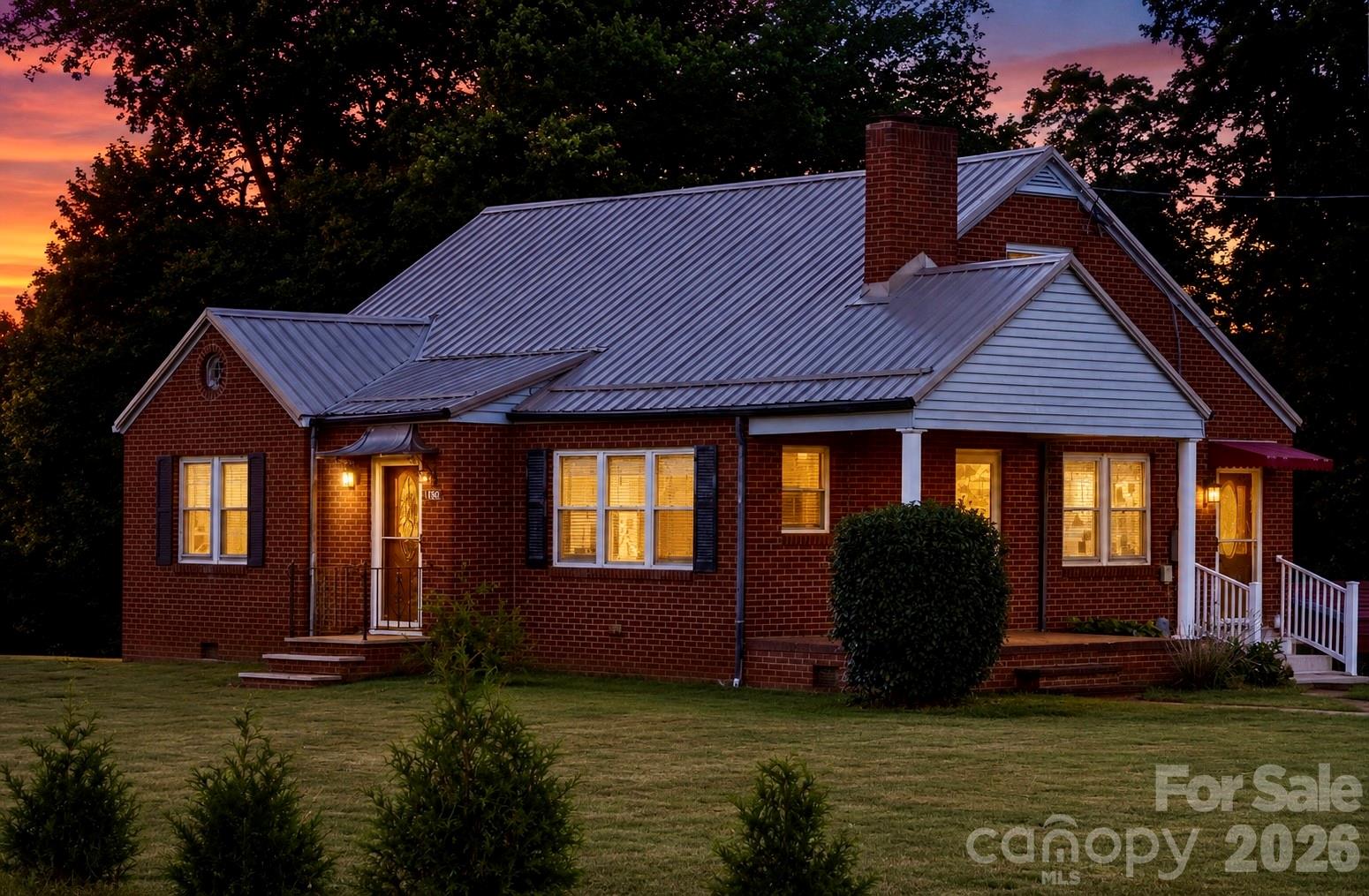 1532 Orchard Drive