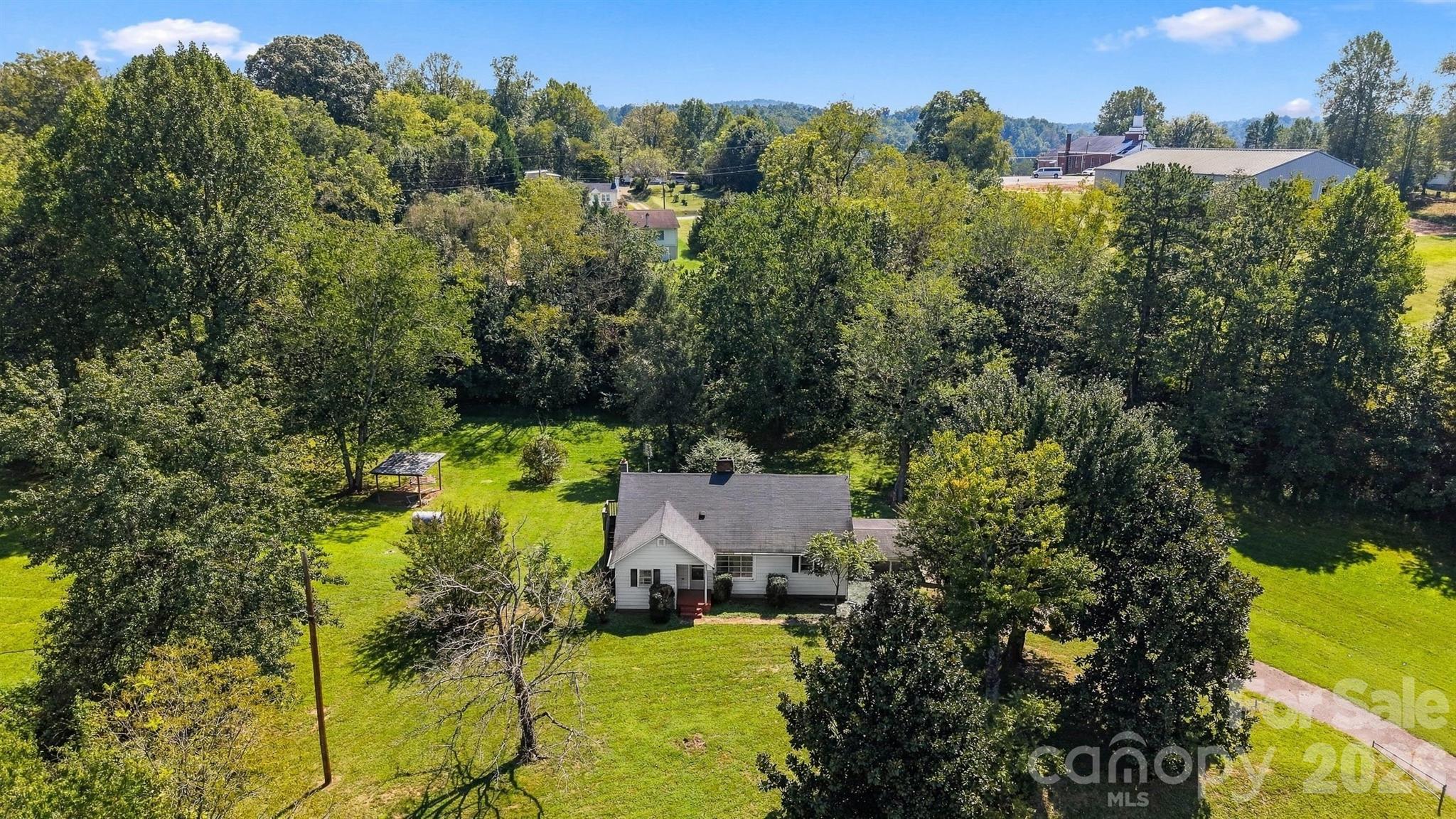2529 Morganton Boulevard