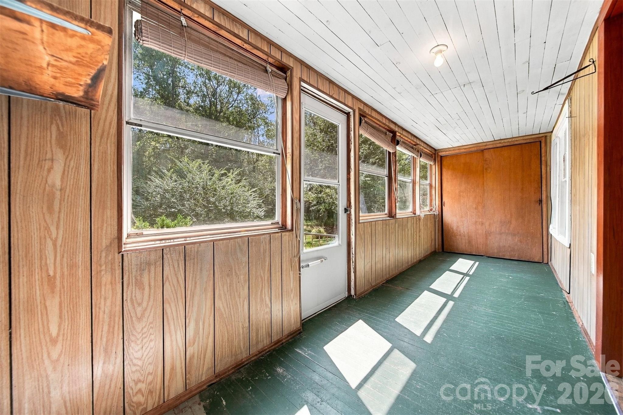 2529 Morganton Boulevard