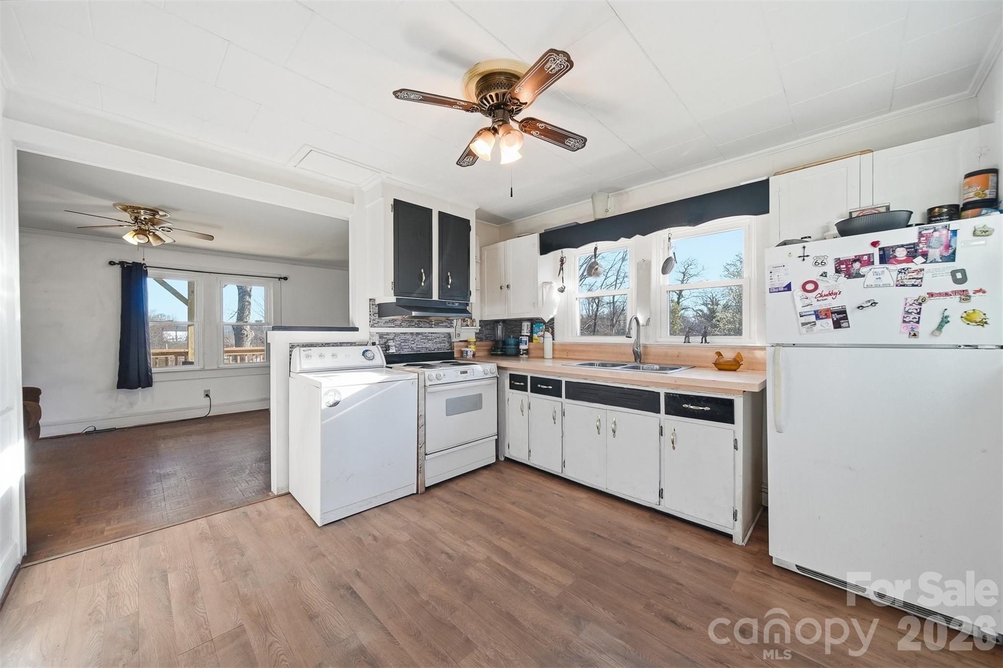 1406 Walt Arney Road SW