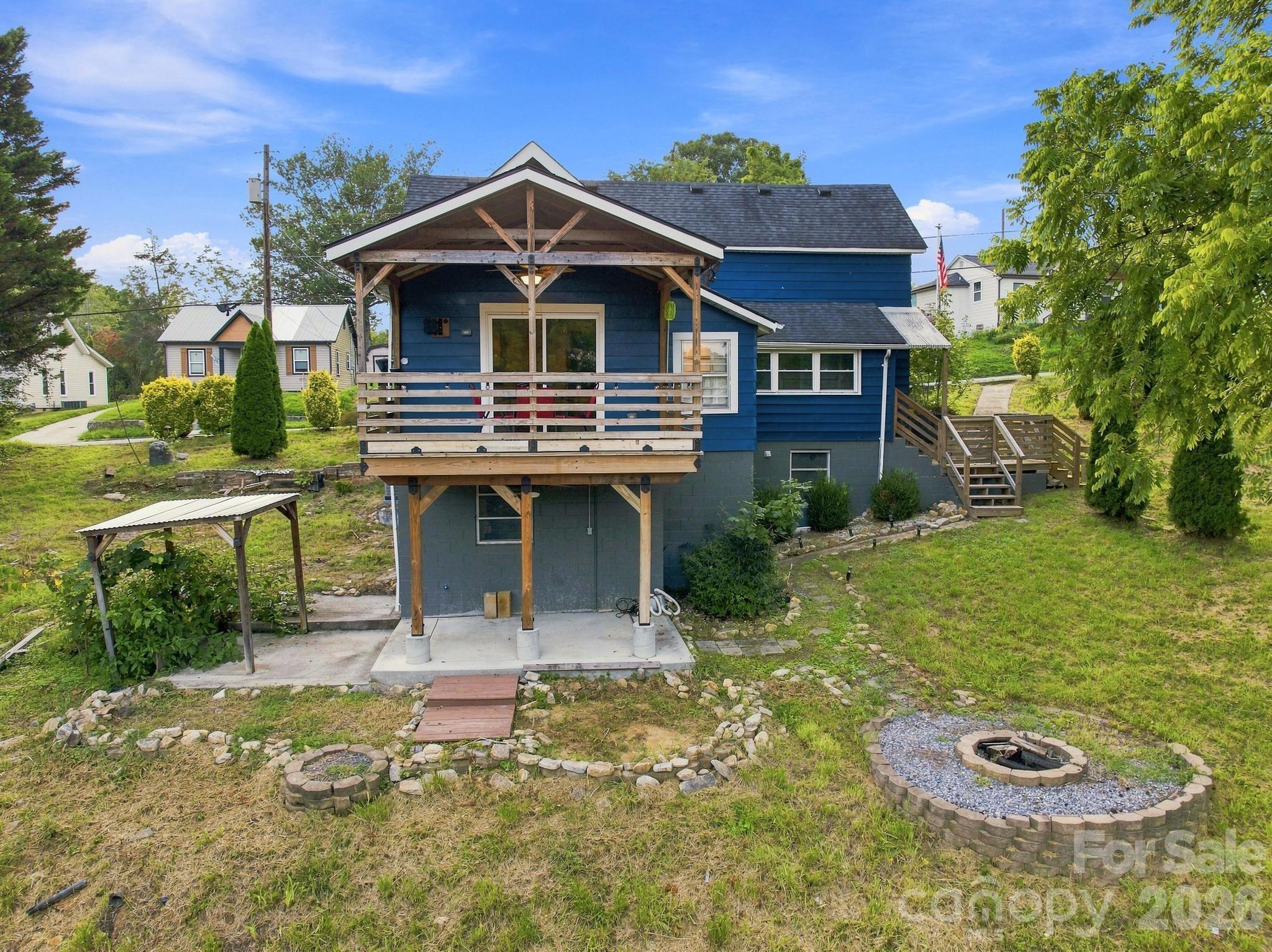 403 SW Spruce Street SW