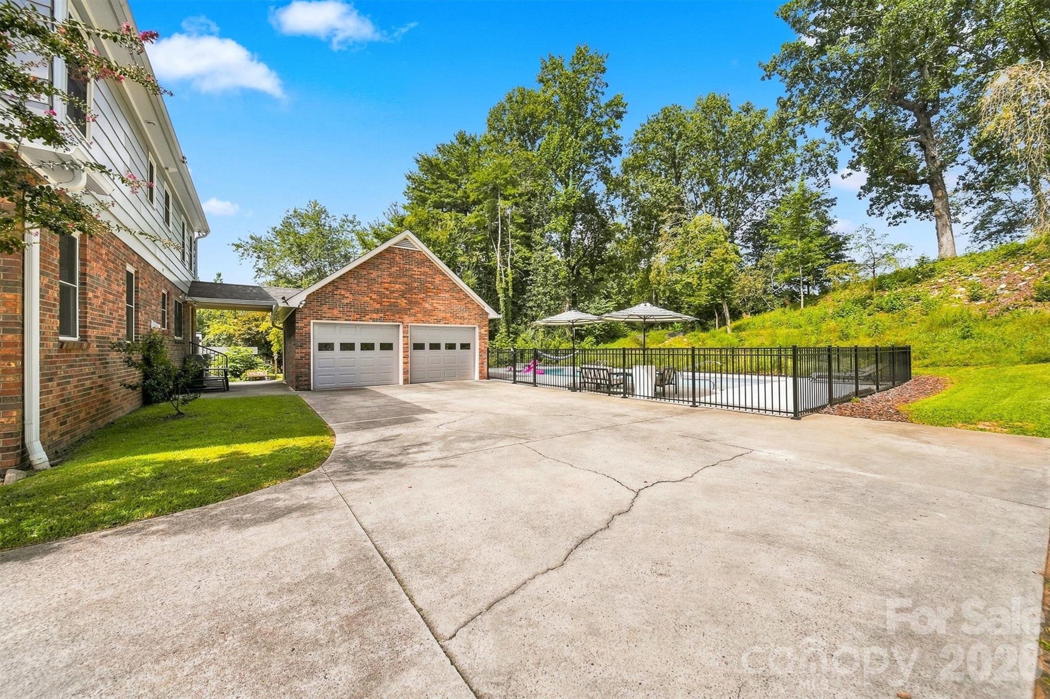 703 Wilmore Street NE