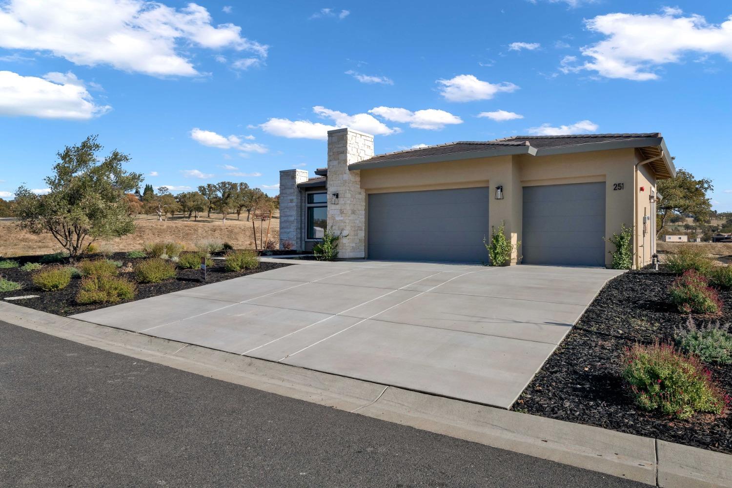 251 Quail Creek Drive