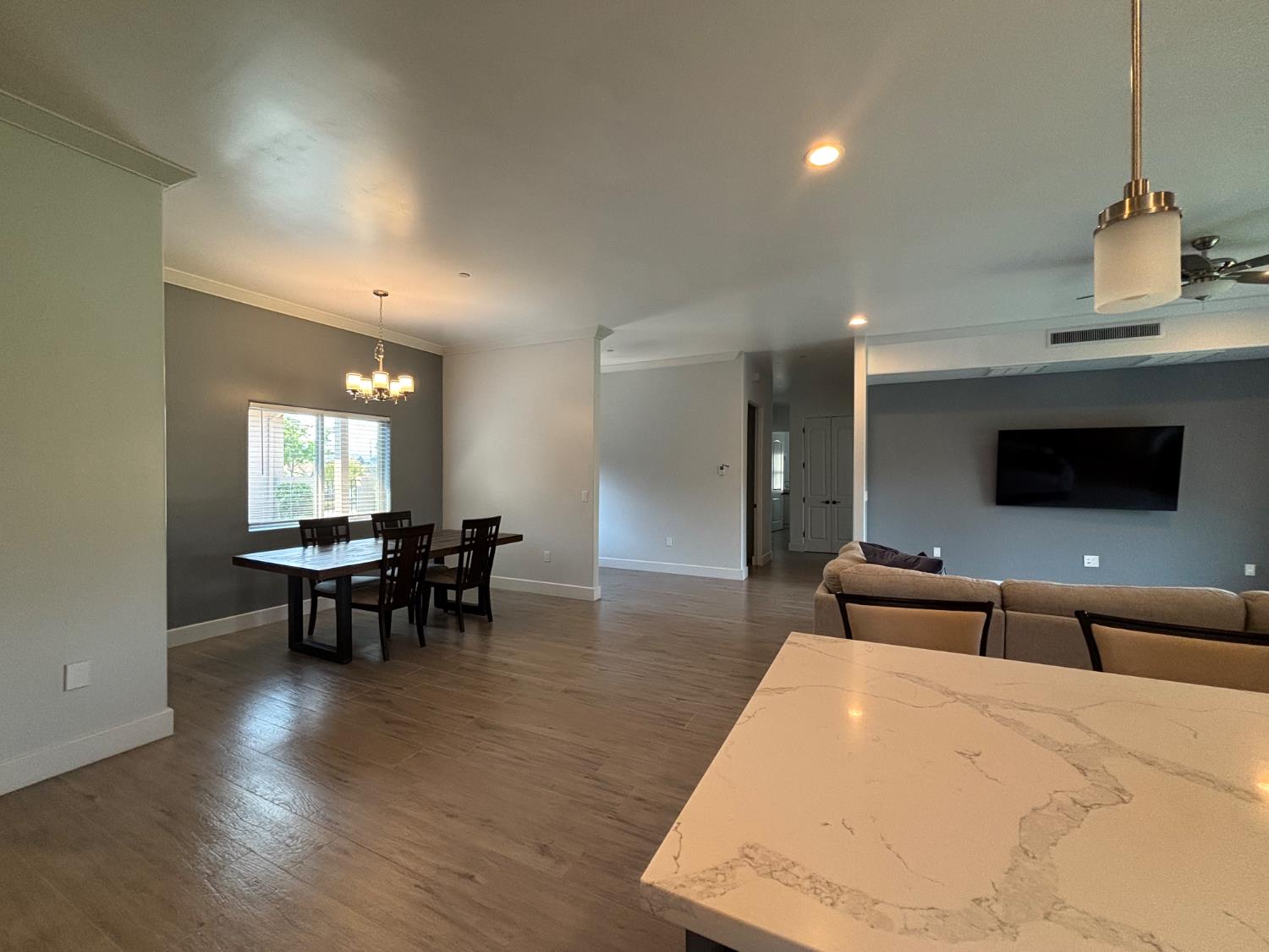 121 Blue Oak Court