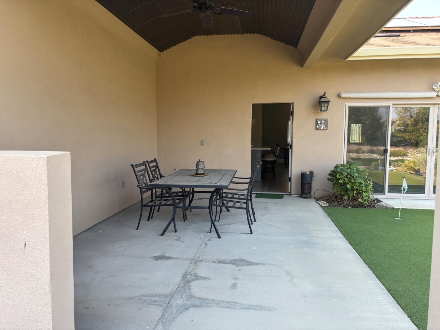 121 Blue Oak Court