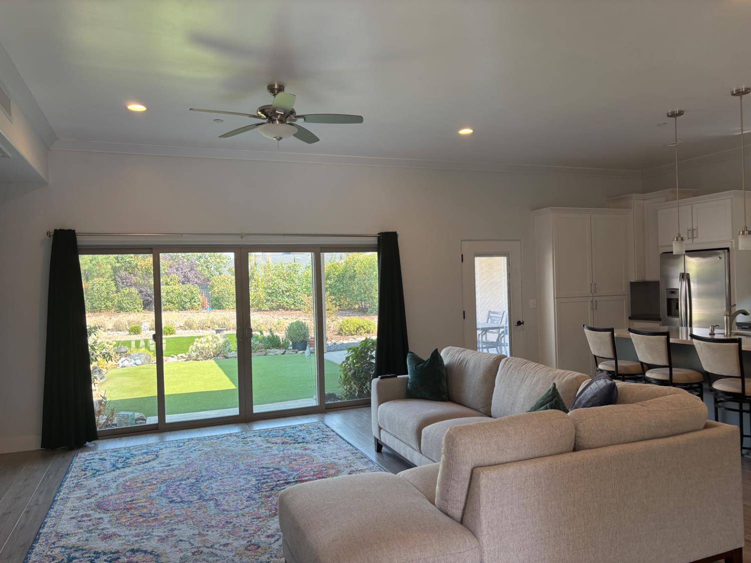 121 Blue Oak Court