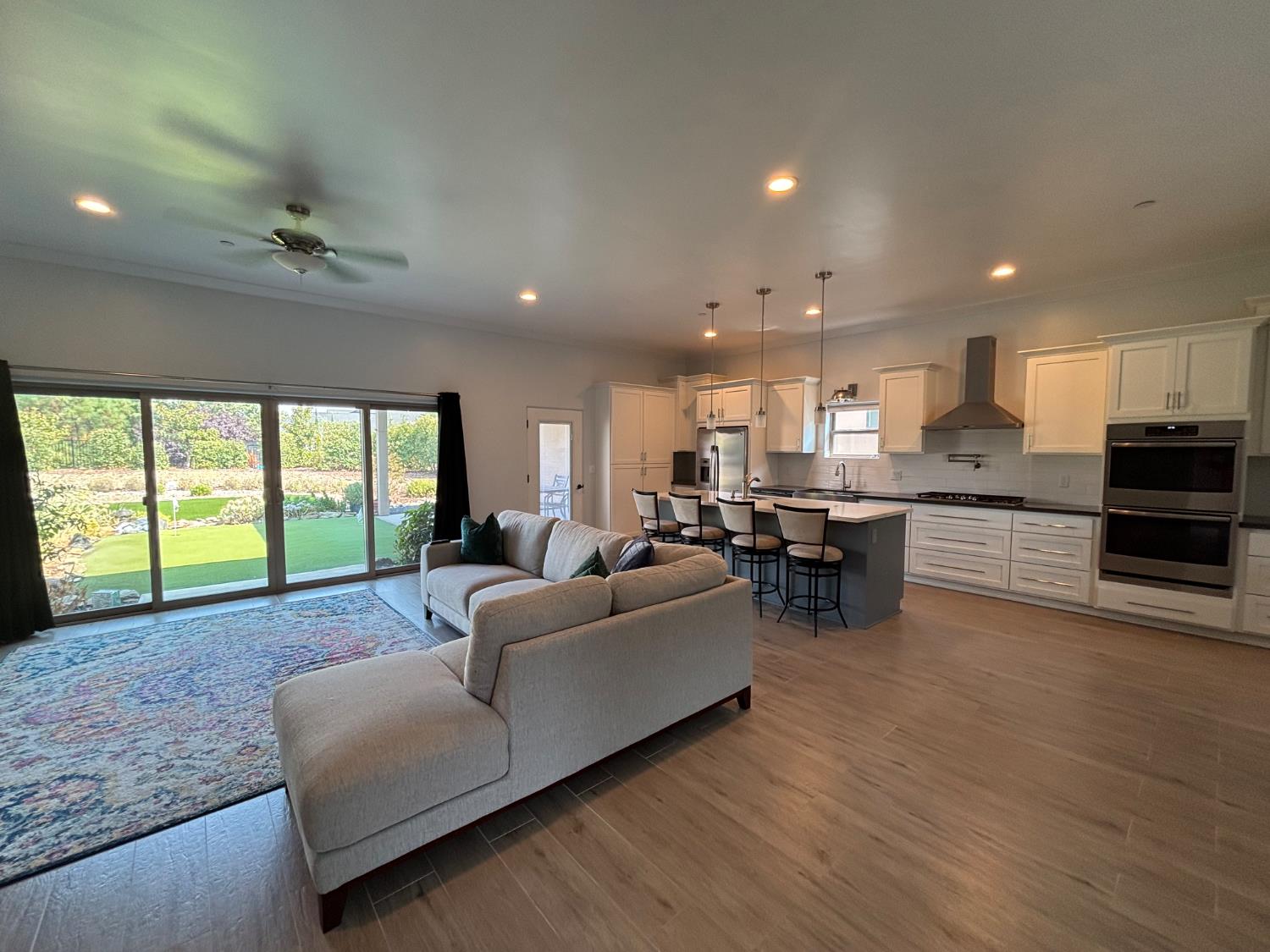 121 Blue Oak Court