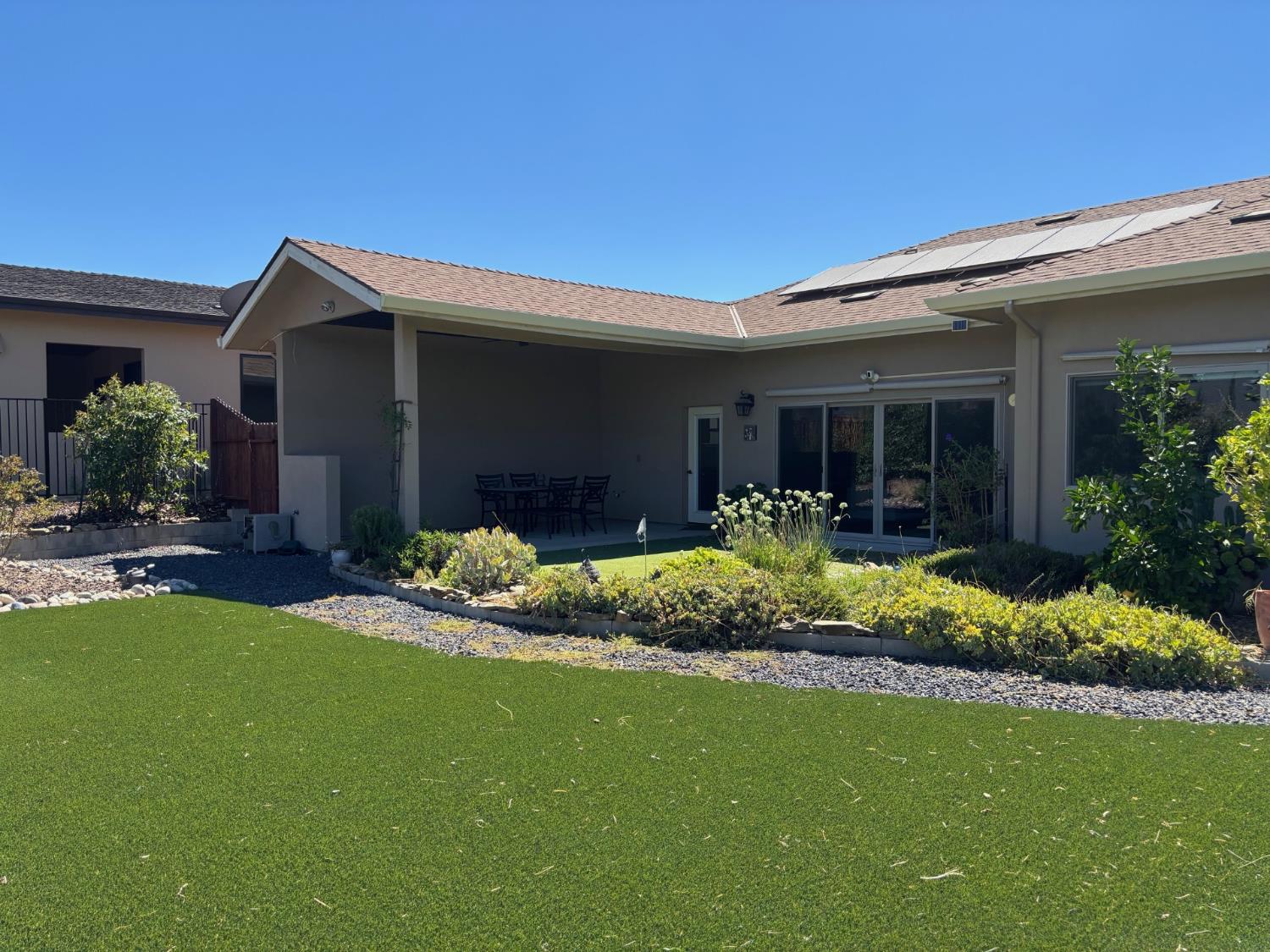 121 Blue Oak Court