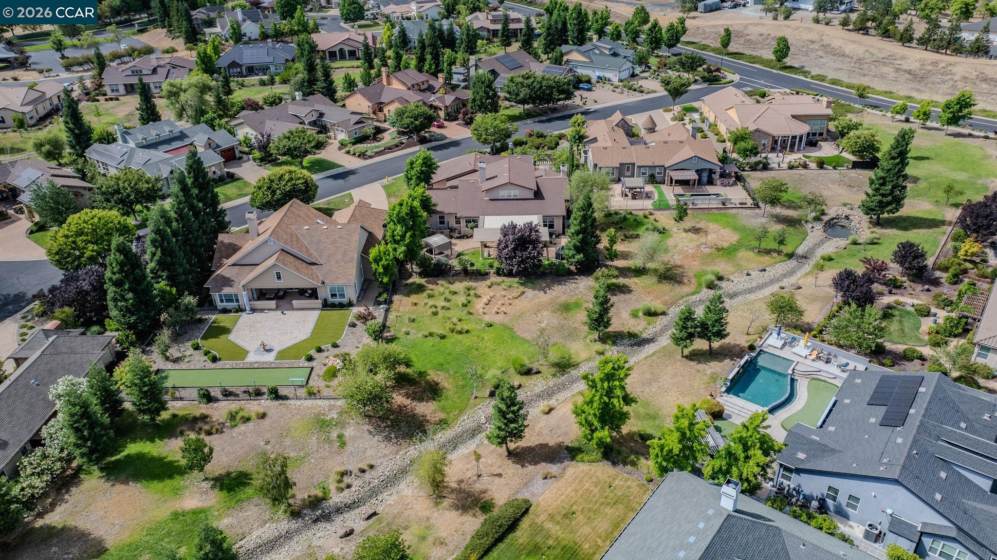 118 Glen View Court