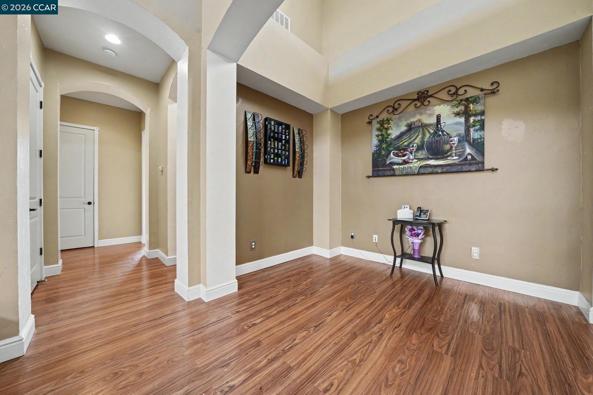 118 Glen View Court