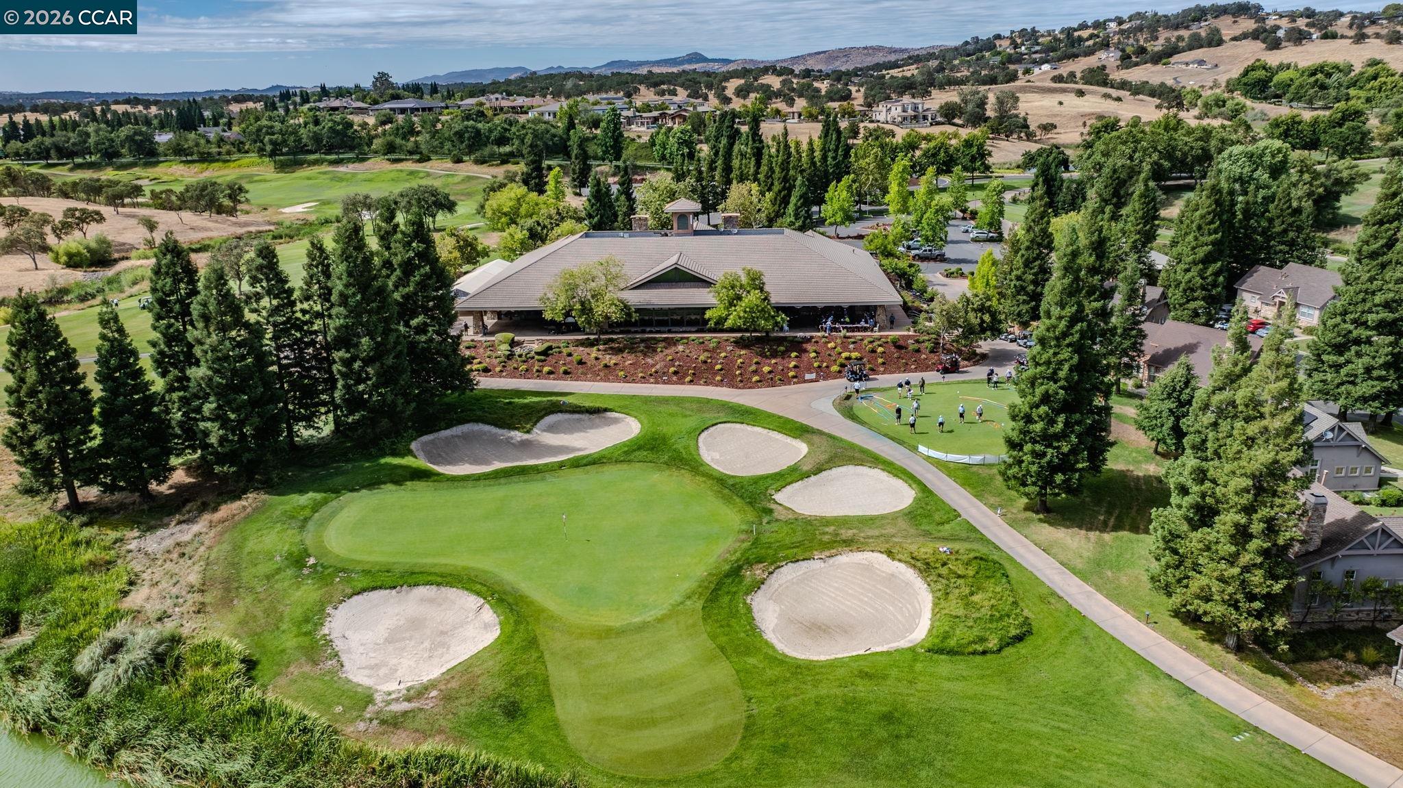 118 Glen View Court