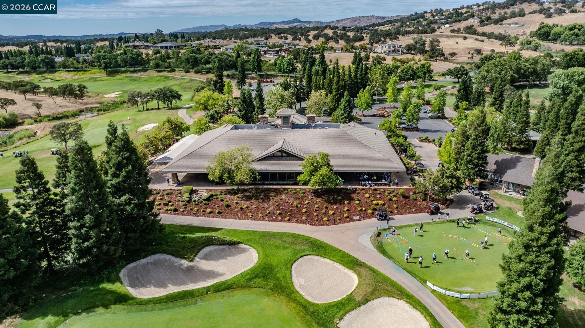 118 Glen View Court