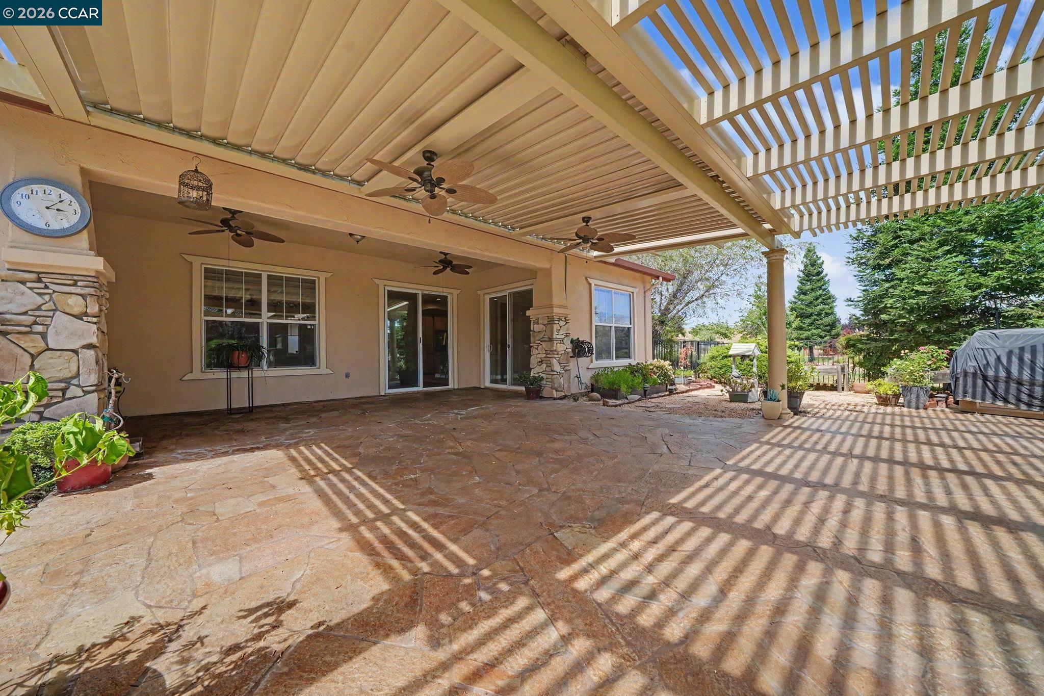 118 Glen View Court