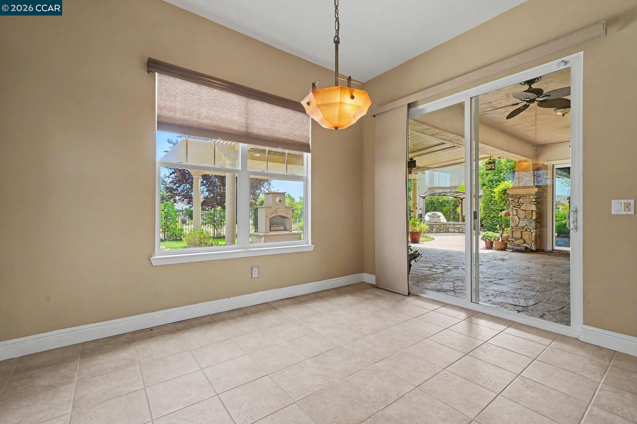 118 Glen View Court