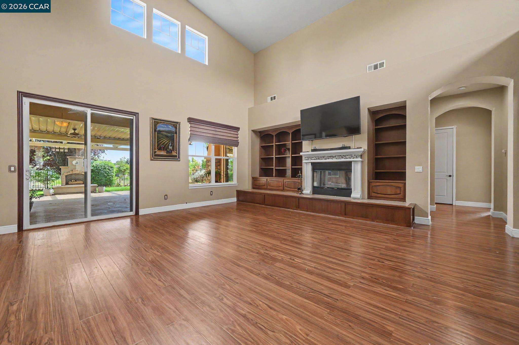 118 Glen View Court