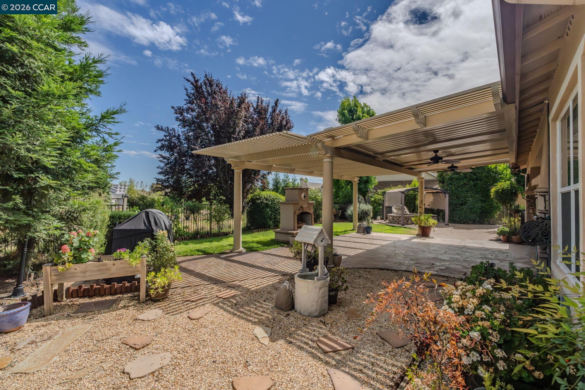 118 Glen View Court