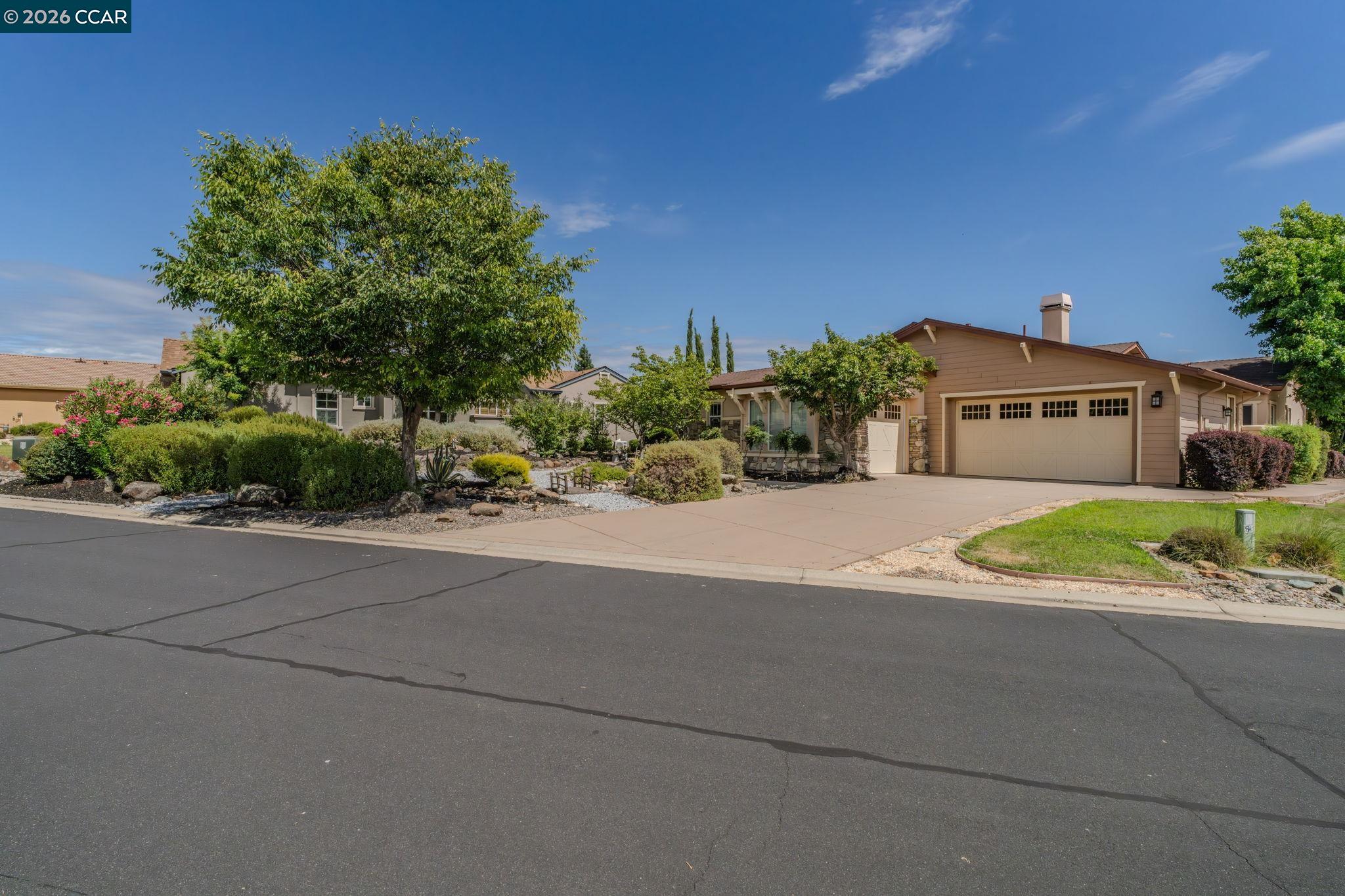 118 Glen View Court