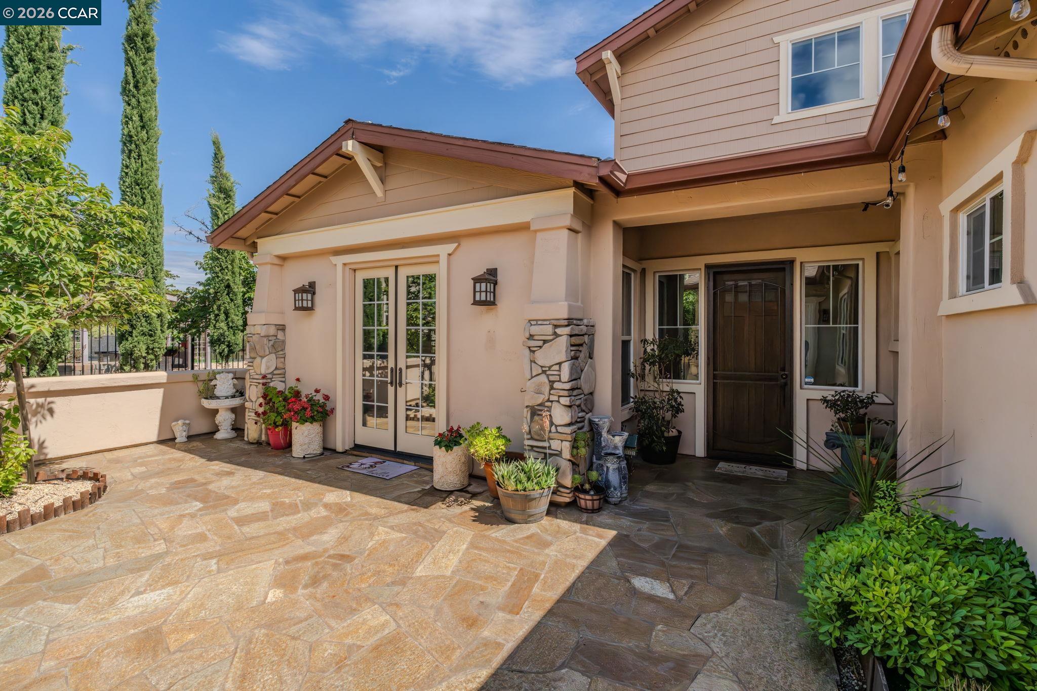 118 Glen View Court