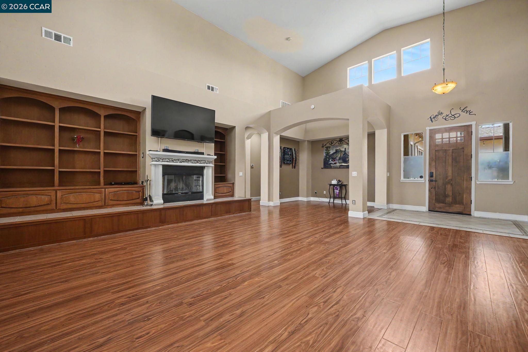 118 Glen View Court