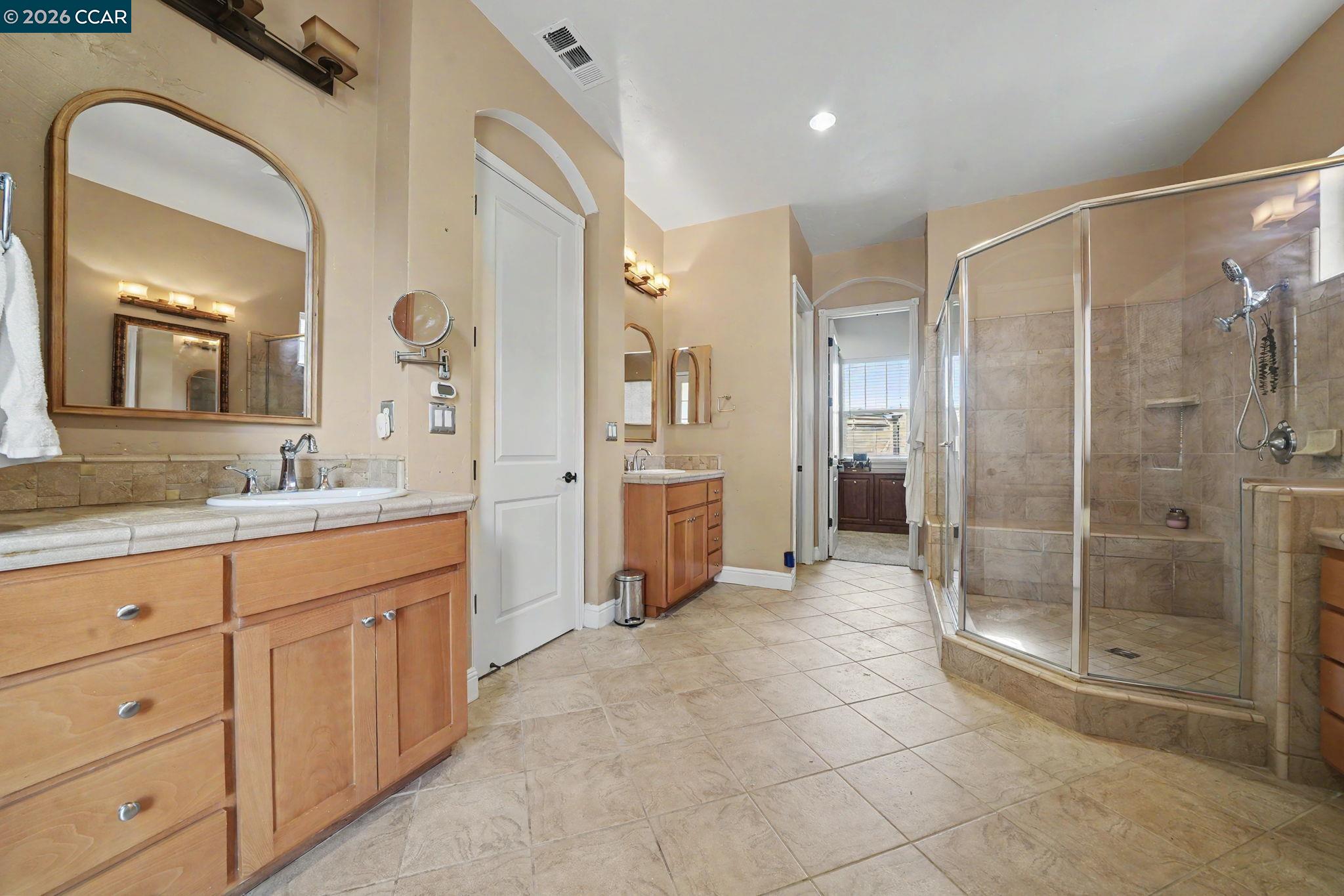 118 Glen View Court