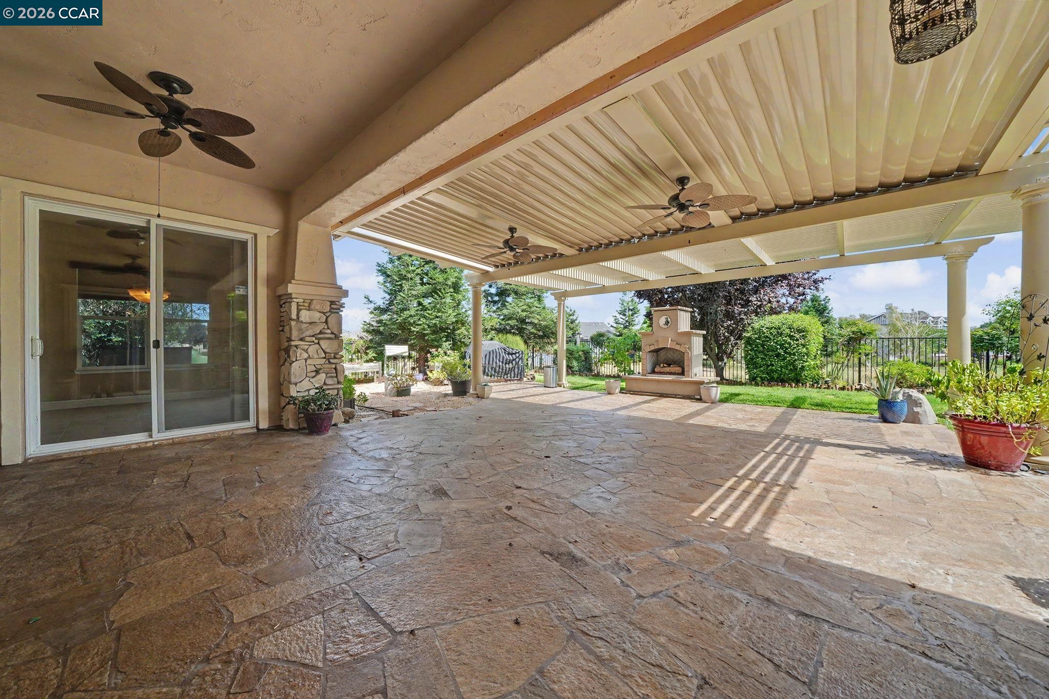 118 Glen View Court