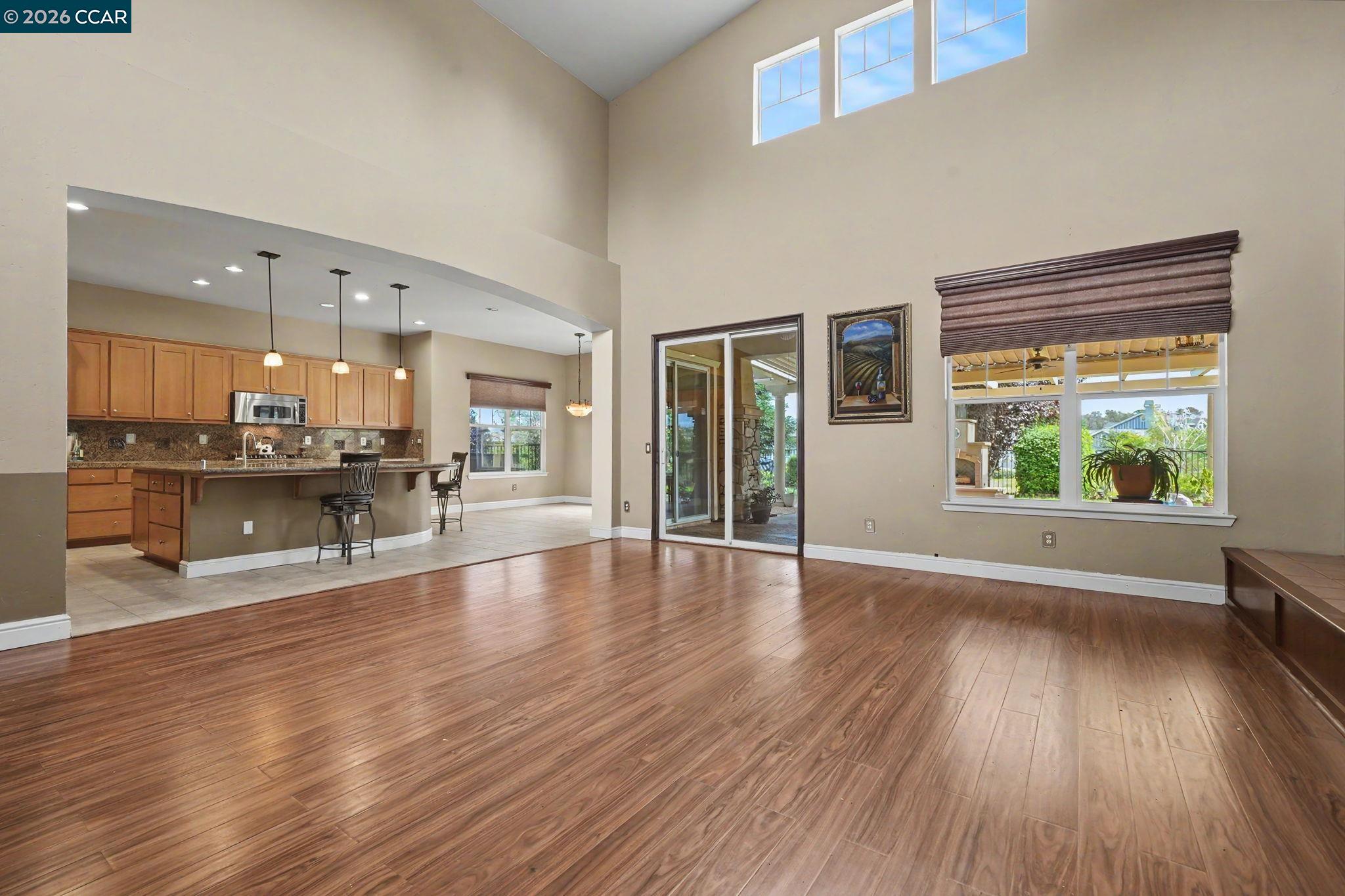 118 Glen View Court
